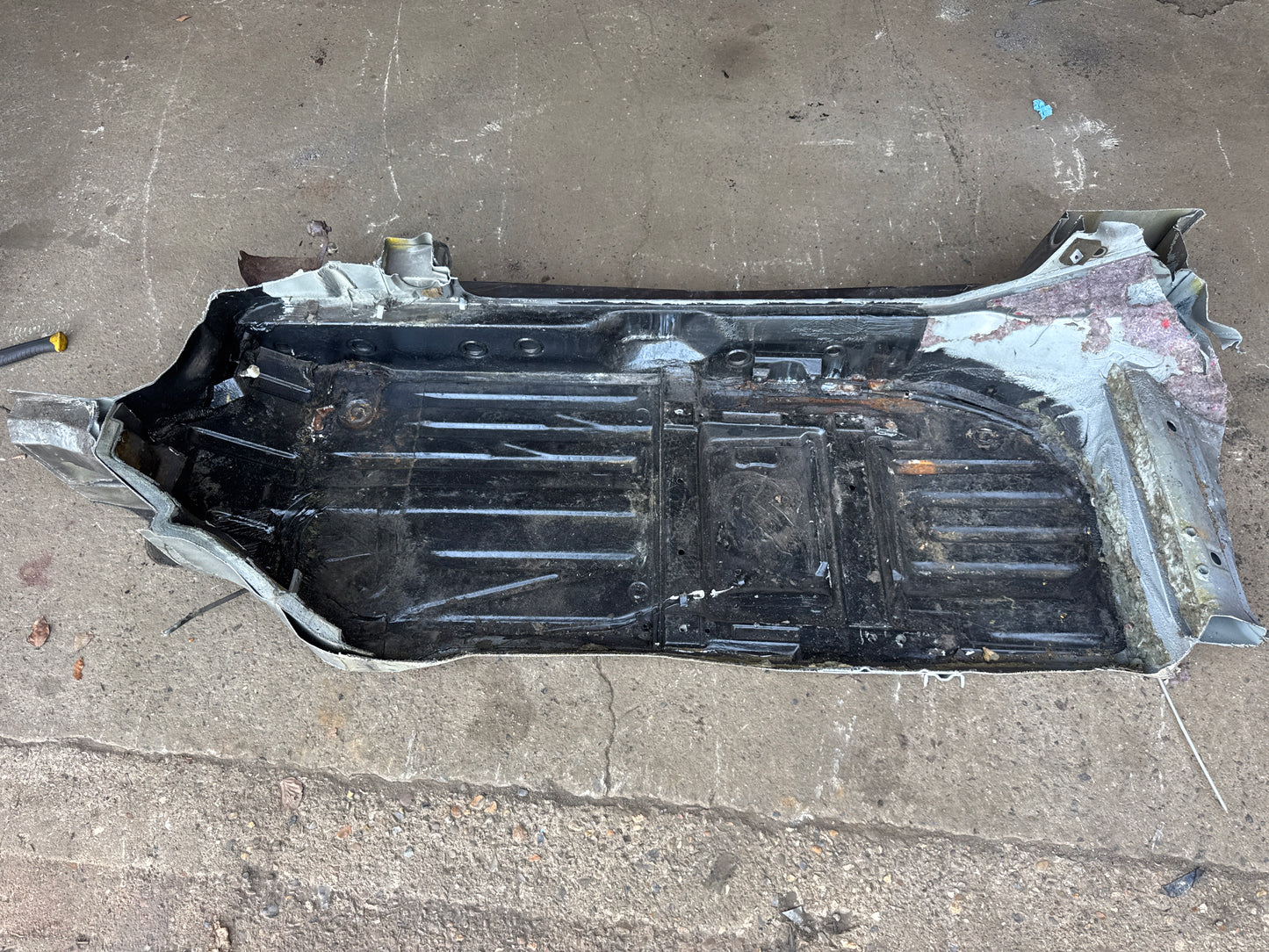 Porsche 944 S2 floor pan right side 94450150100 spares or repair