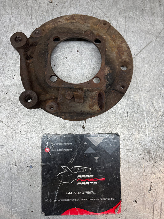 Porsche 924 Turbo rear brake caliper carrier bracket 477609425A 477609111 left hand brake cable support