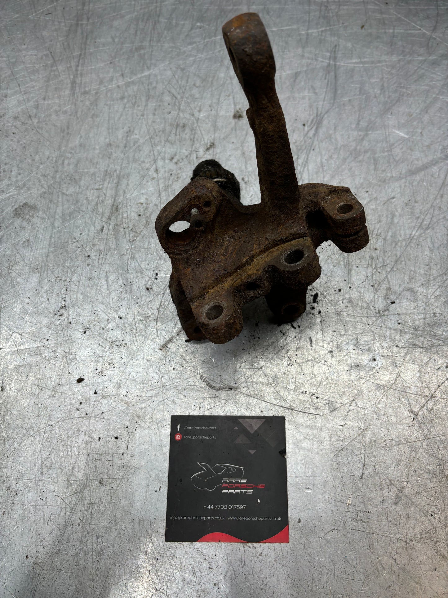 Porsche 944 1987 - front left steering knuckle, spindle axle 94434165506 used with ABS