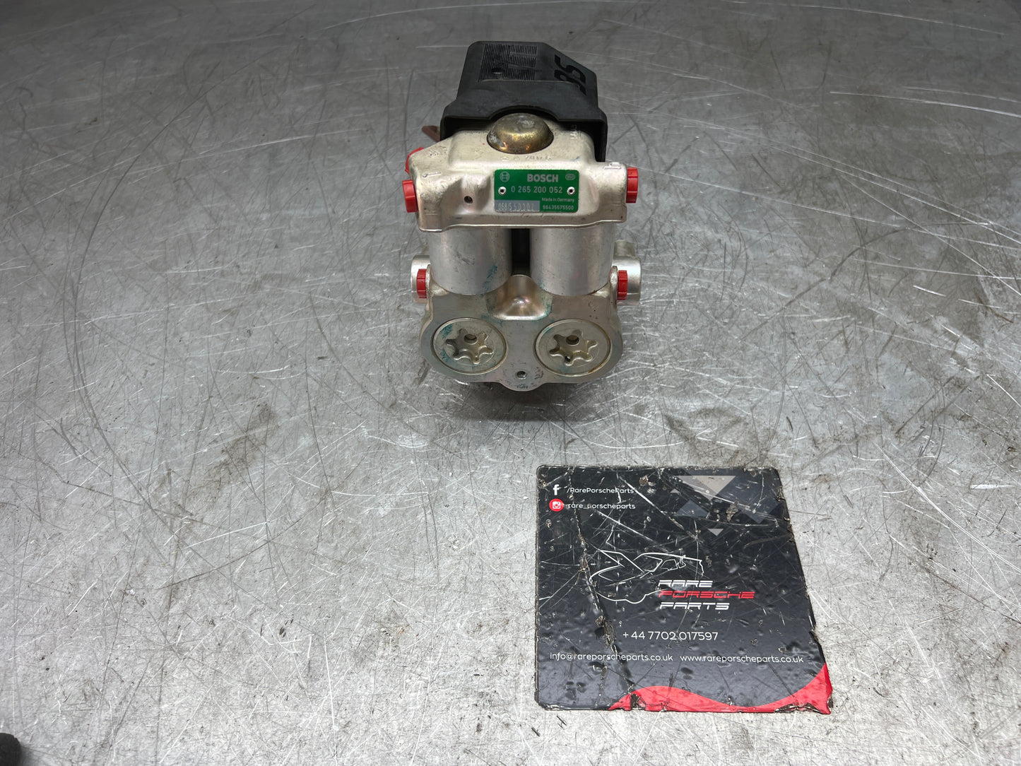 Porsche 911 964 Carrera 2/4 1989-1991 ABS Hydraulic Unit Module 96435575500 NOS