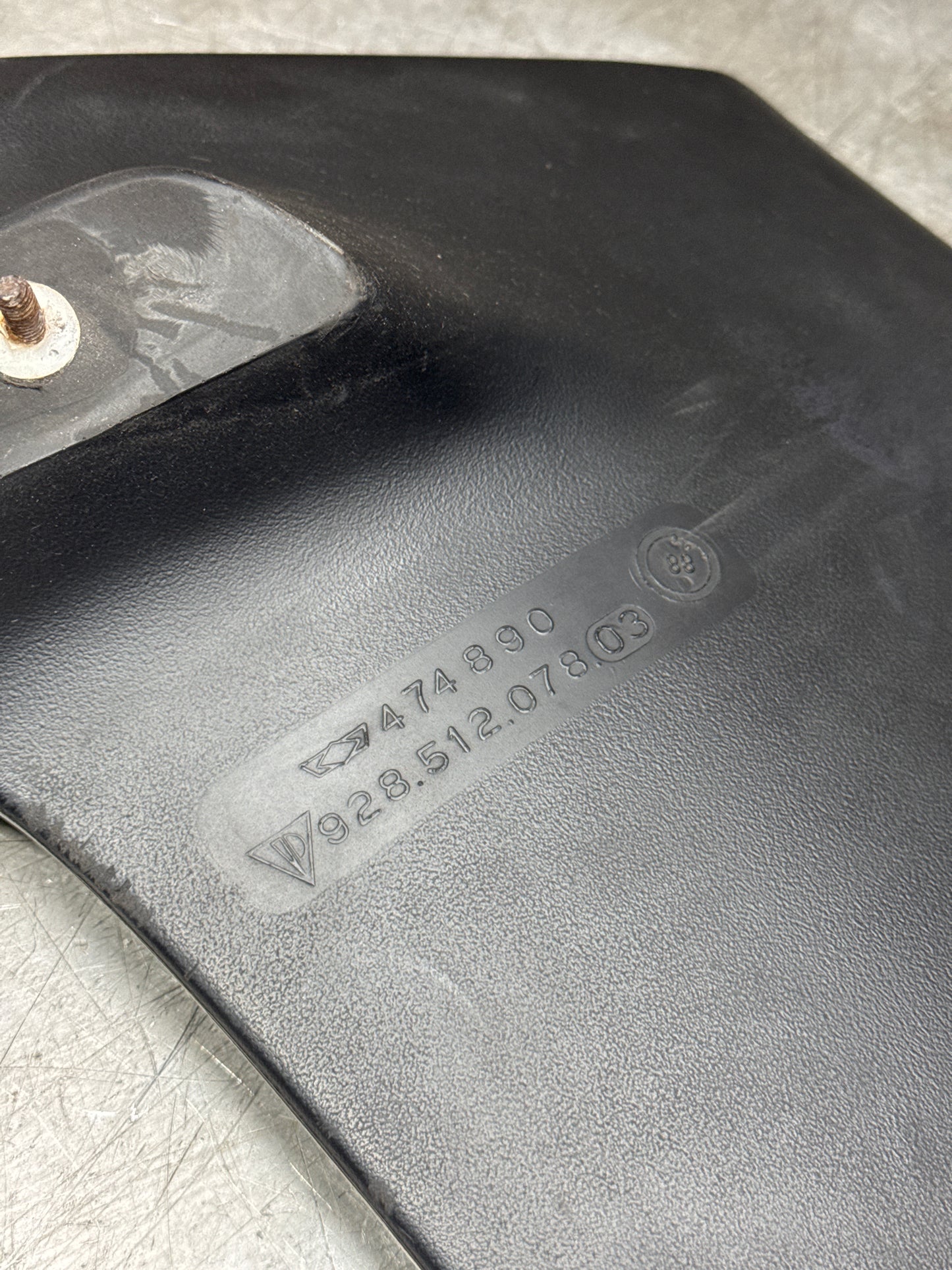 Porsche 928 S4 Rear Spoiler 92851207803, used