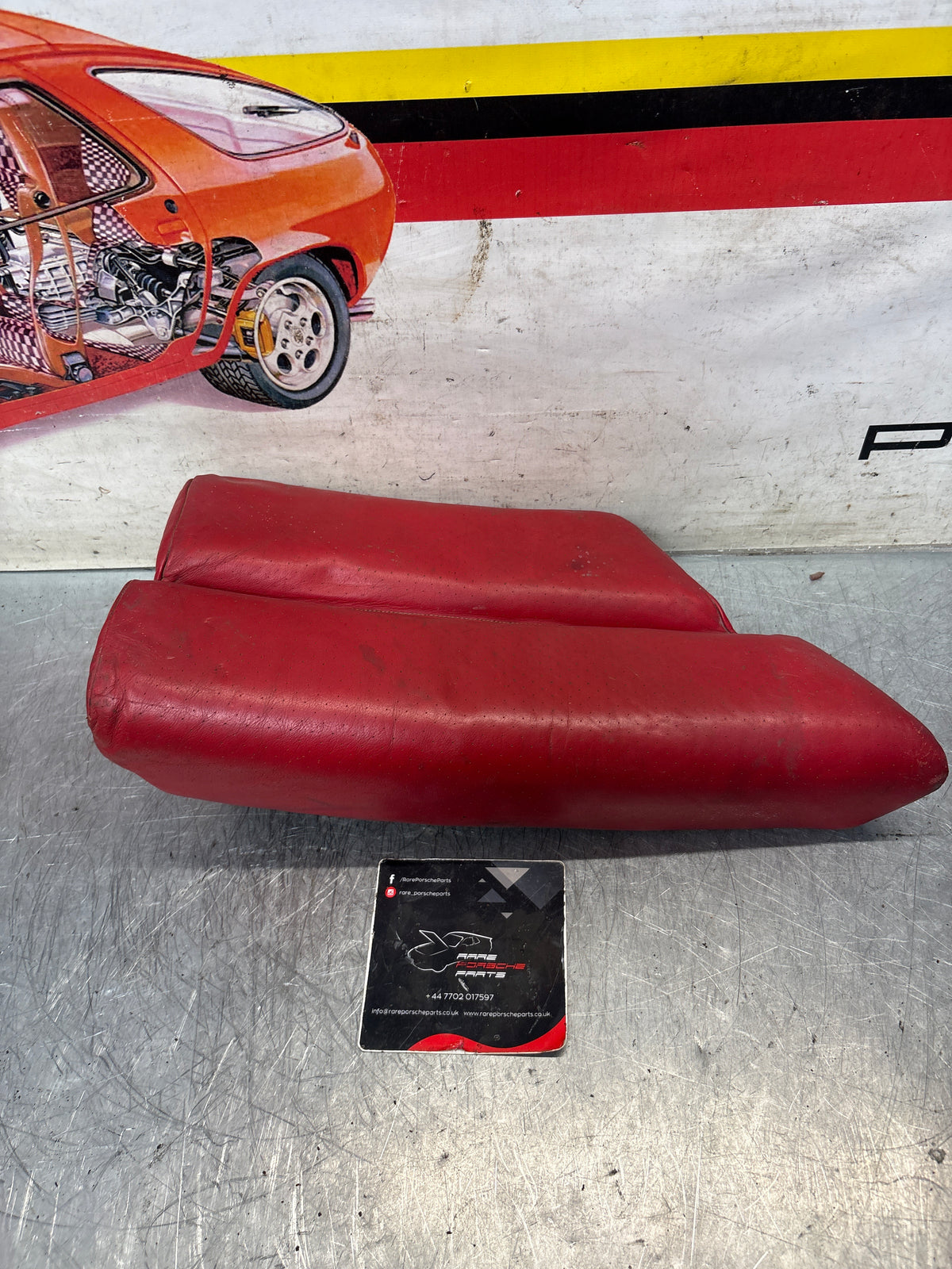 Porsche 928 rear left seat cushion, can-can red , leather, used 92852205951
