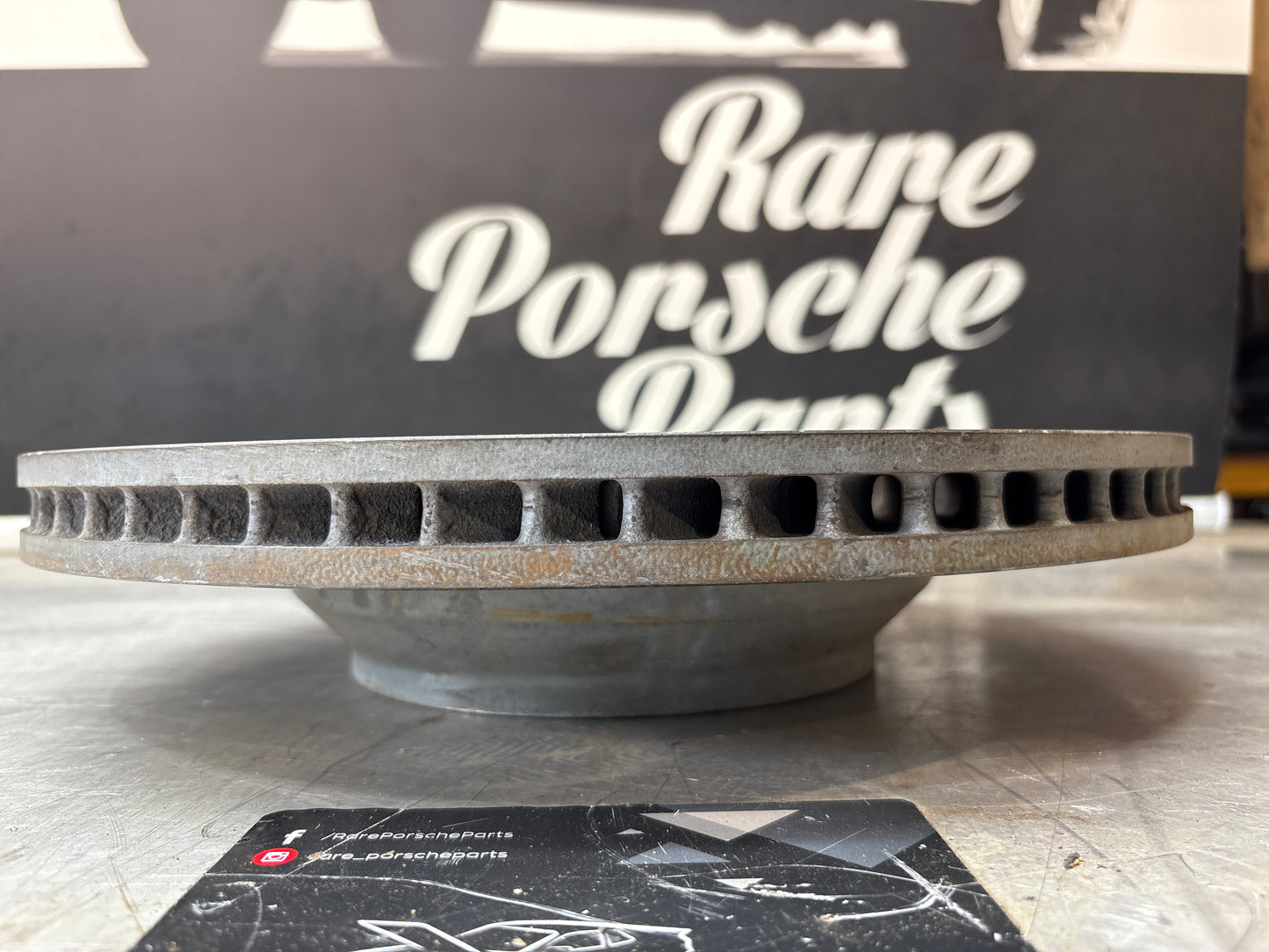 Porsche Taycan Coppia rotore freno a disco posteriore sinistro destro, 9J1615601 9J1615602, usato