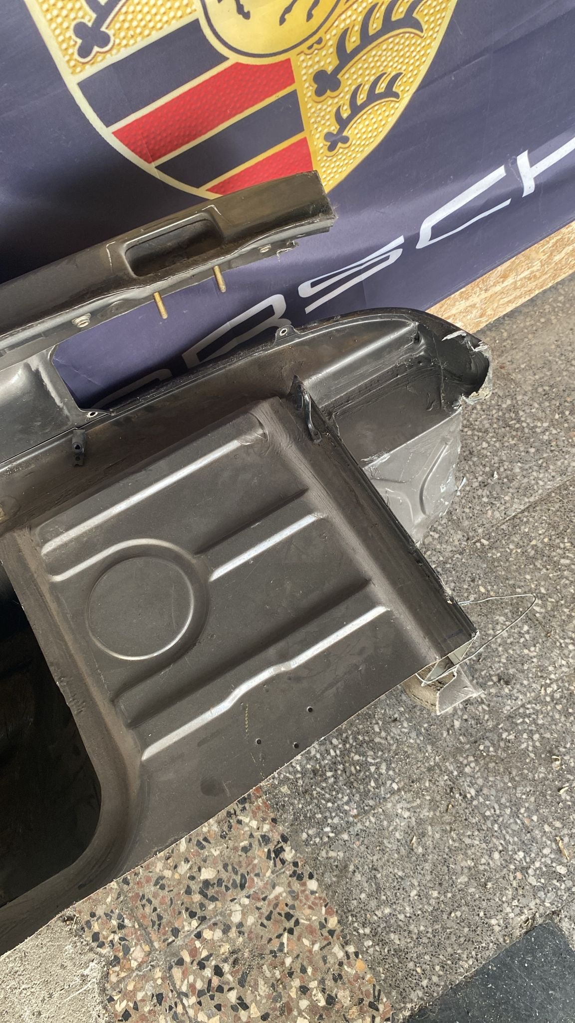 Porsche 944 complete rear cut used, 94450303701