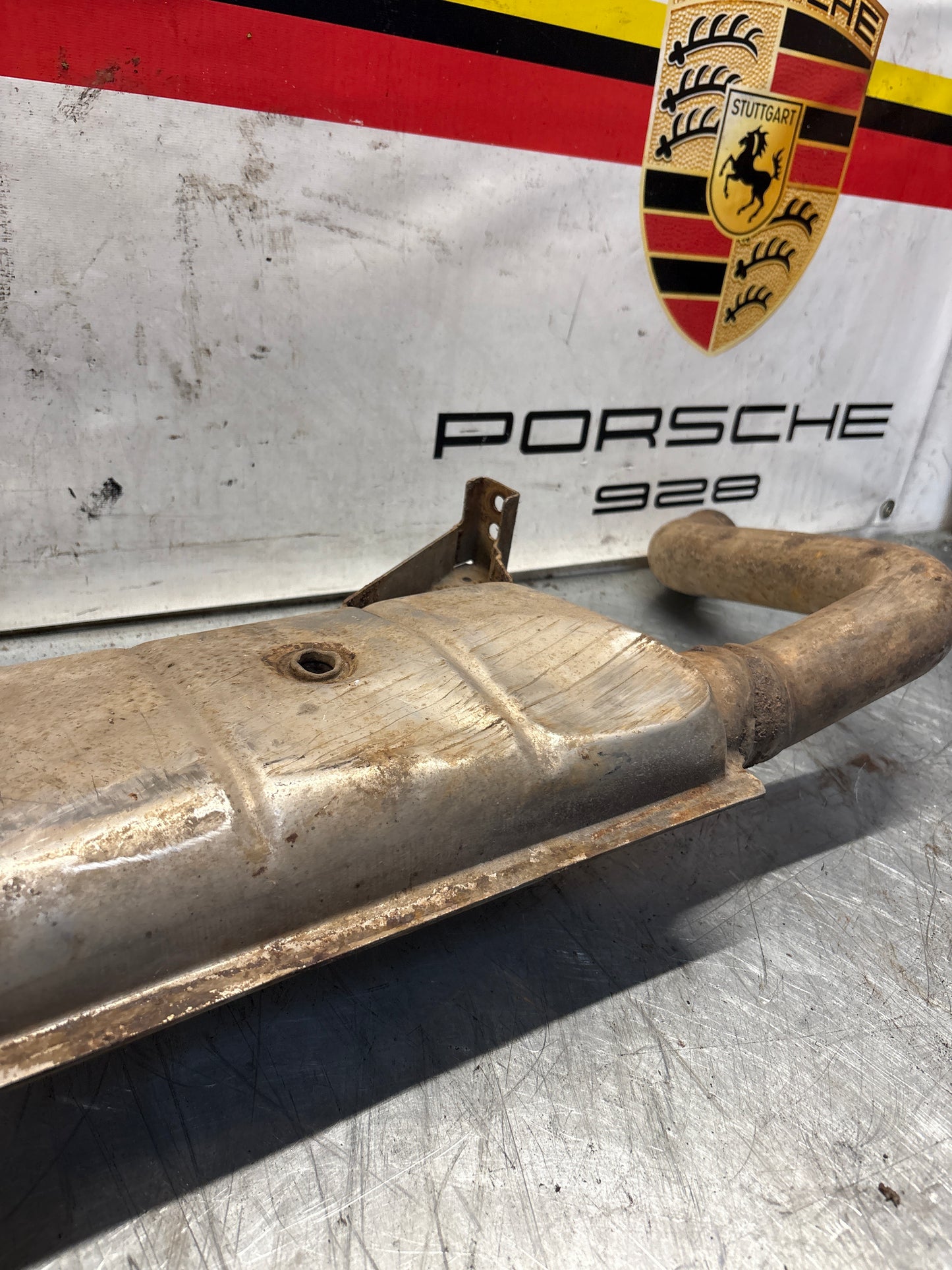 Porsche 928 S4 left middle silencer, used 92811109303