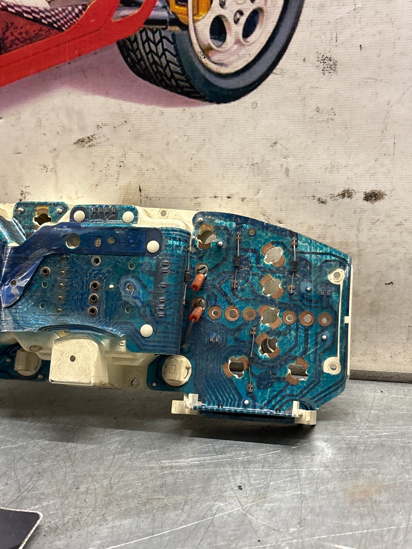 Porsche 928 instrument cluster circiut board, used VDO number: X15-1208034 / 88 481 487