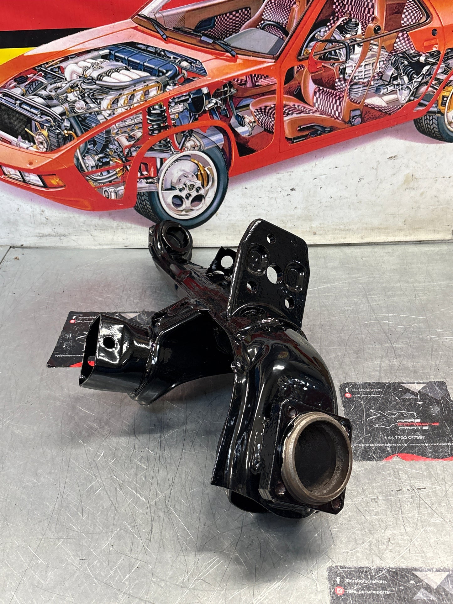 Porsche 924 944  -85.5 Rear left trailing arm,  refurbished 94433102100