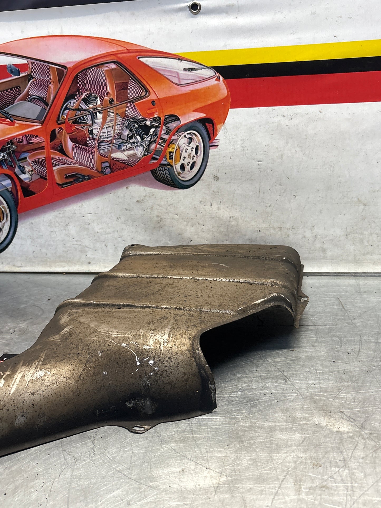 Porsche 928 heat shield protection plate 92850493104 Later type with ribs, used