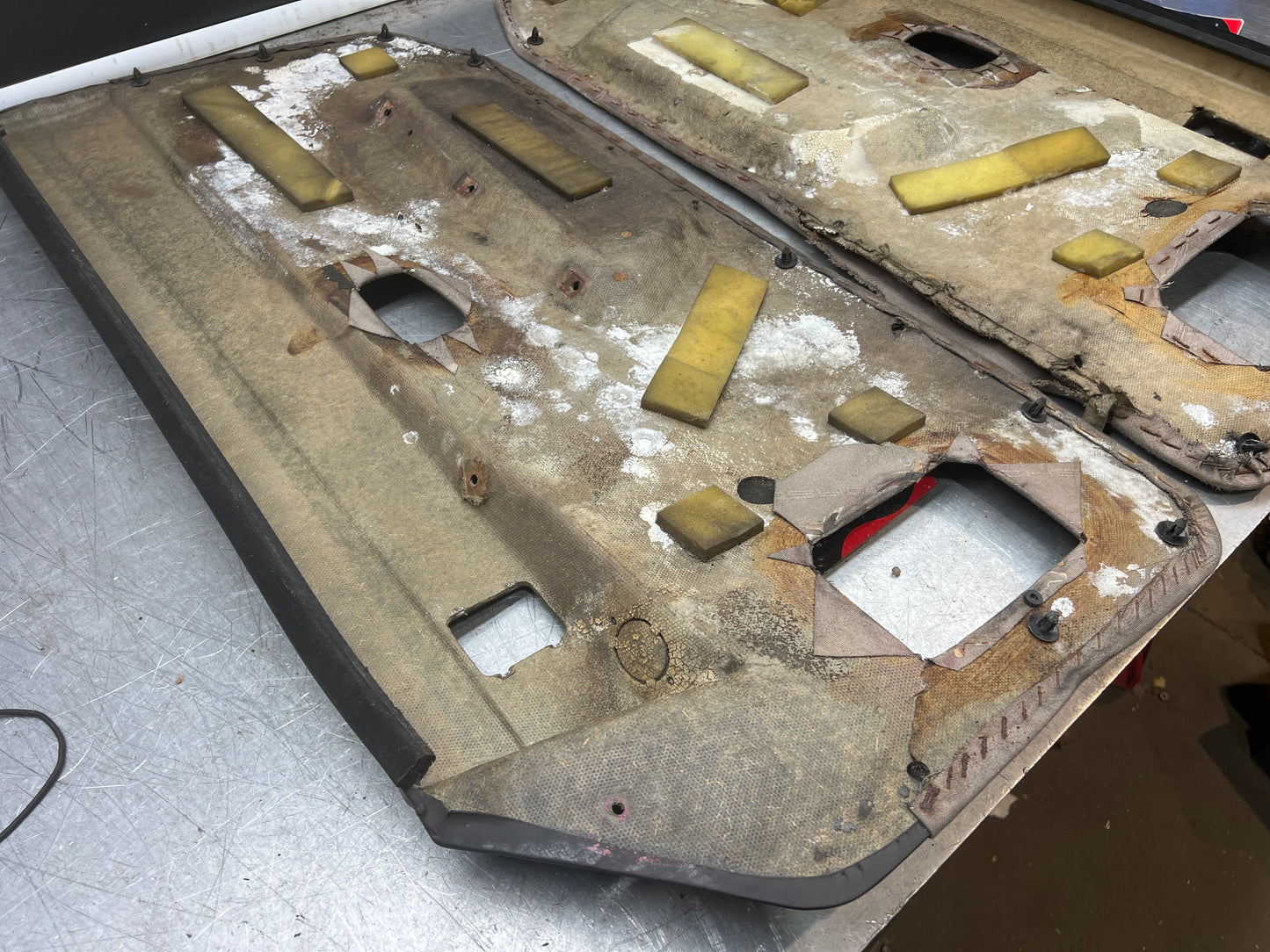 Porsche 924 944 -85.5 pair of Used RHD Porsche scripted door cards, 478867011 / 478867012 used spares or repairs