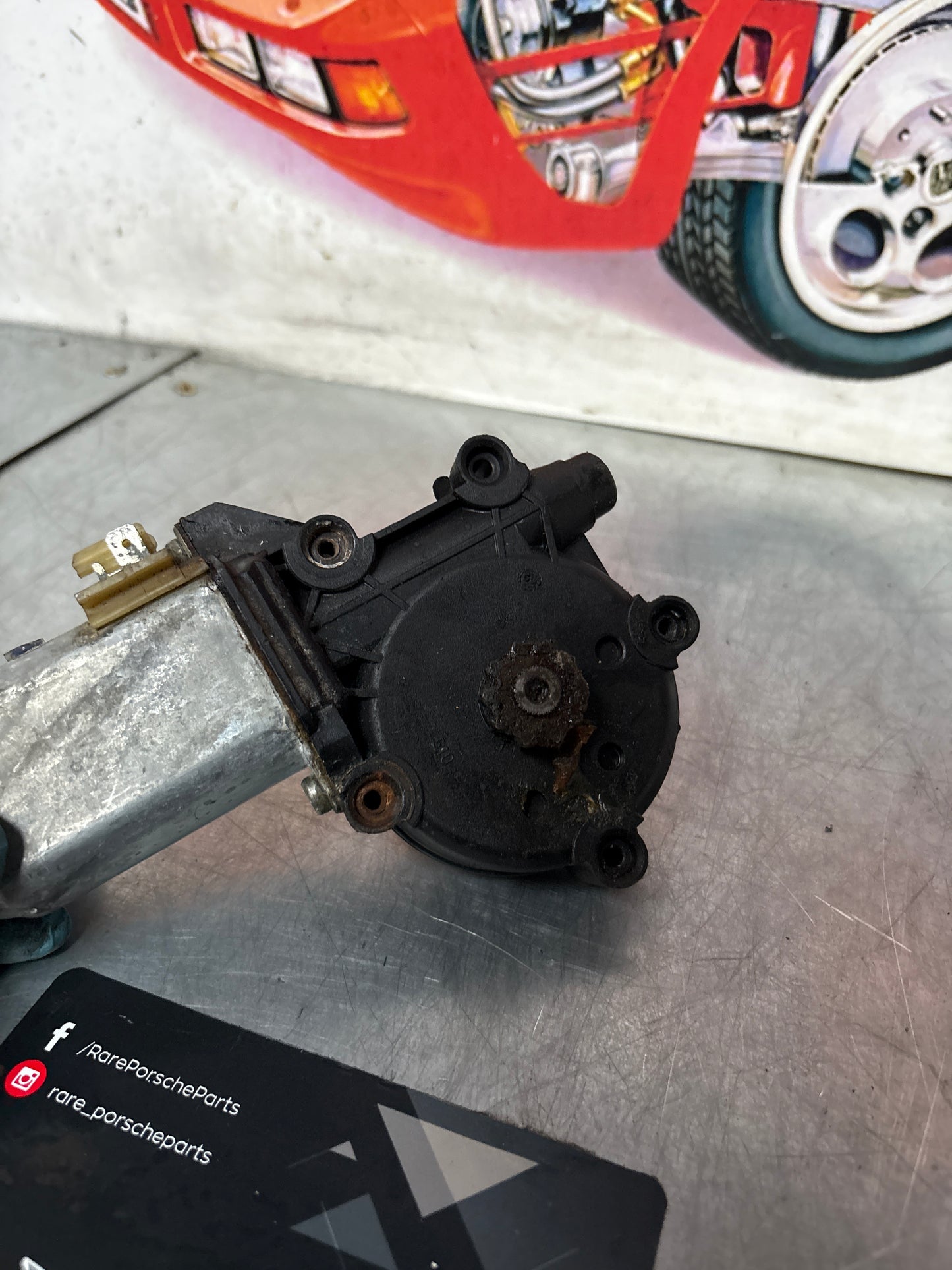 Porsche 911 964 right window motor, used 0130821209