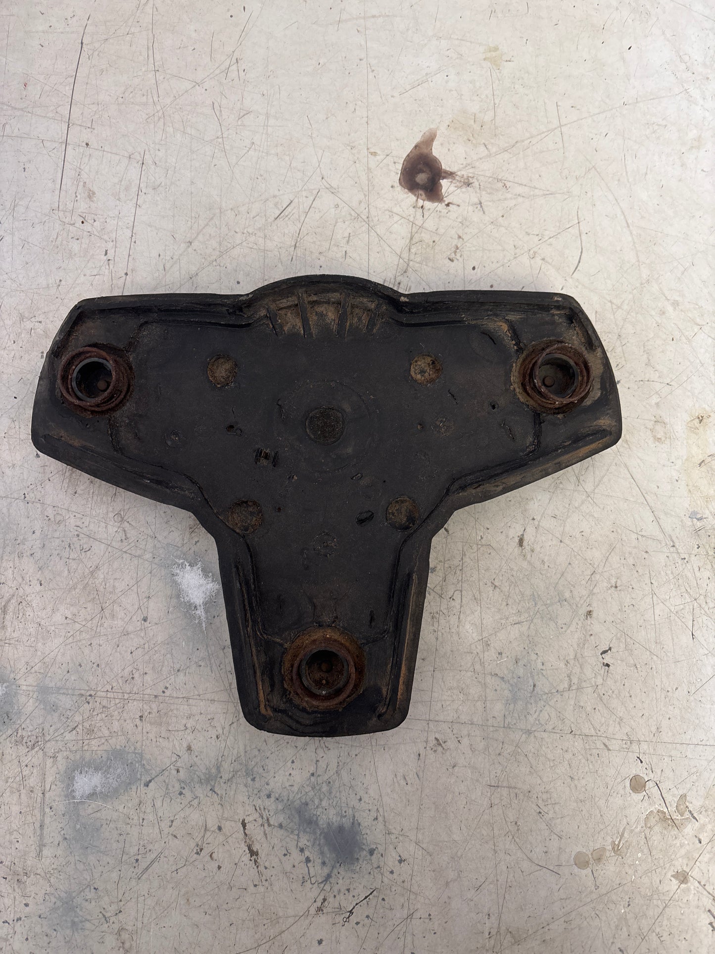 Porsche 924/944 3 Spoke horn pad