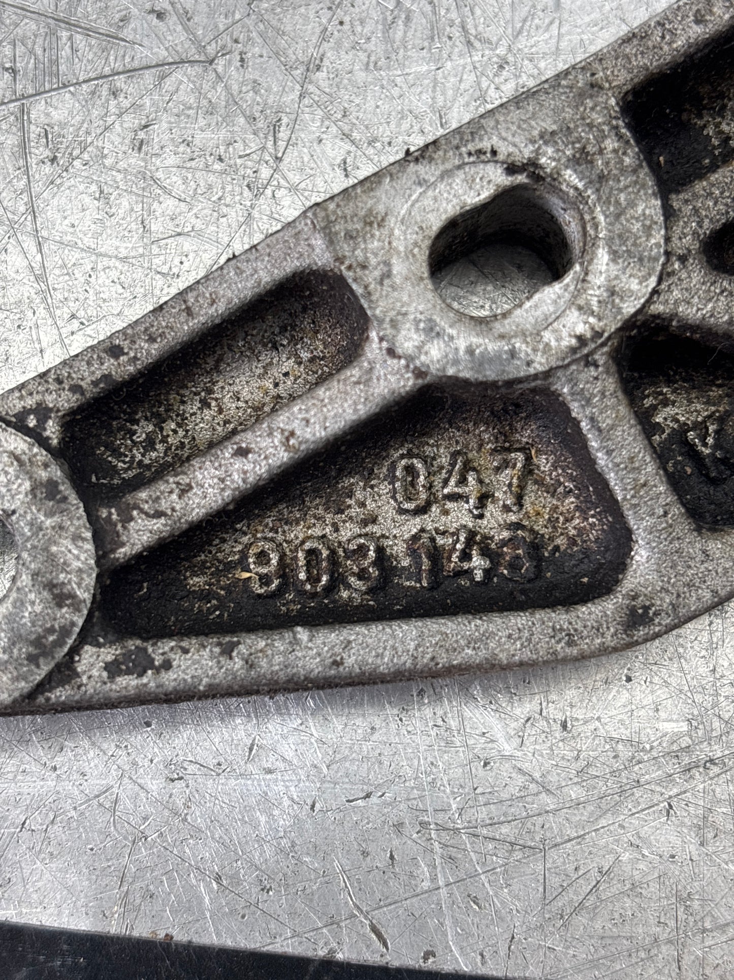 Porsche 924 alternator bracket, 047903143 used