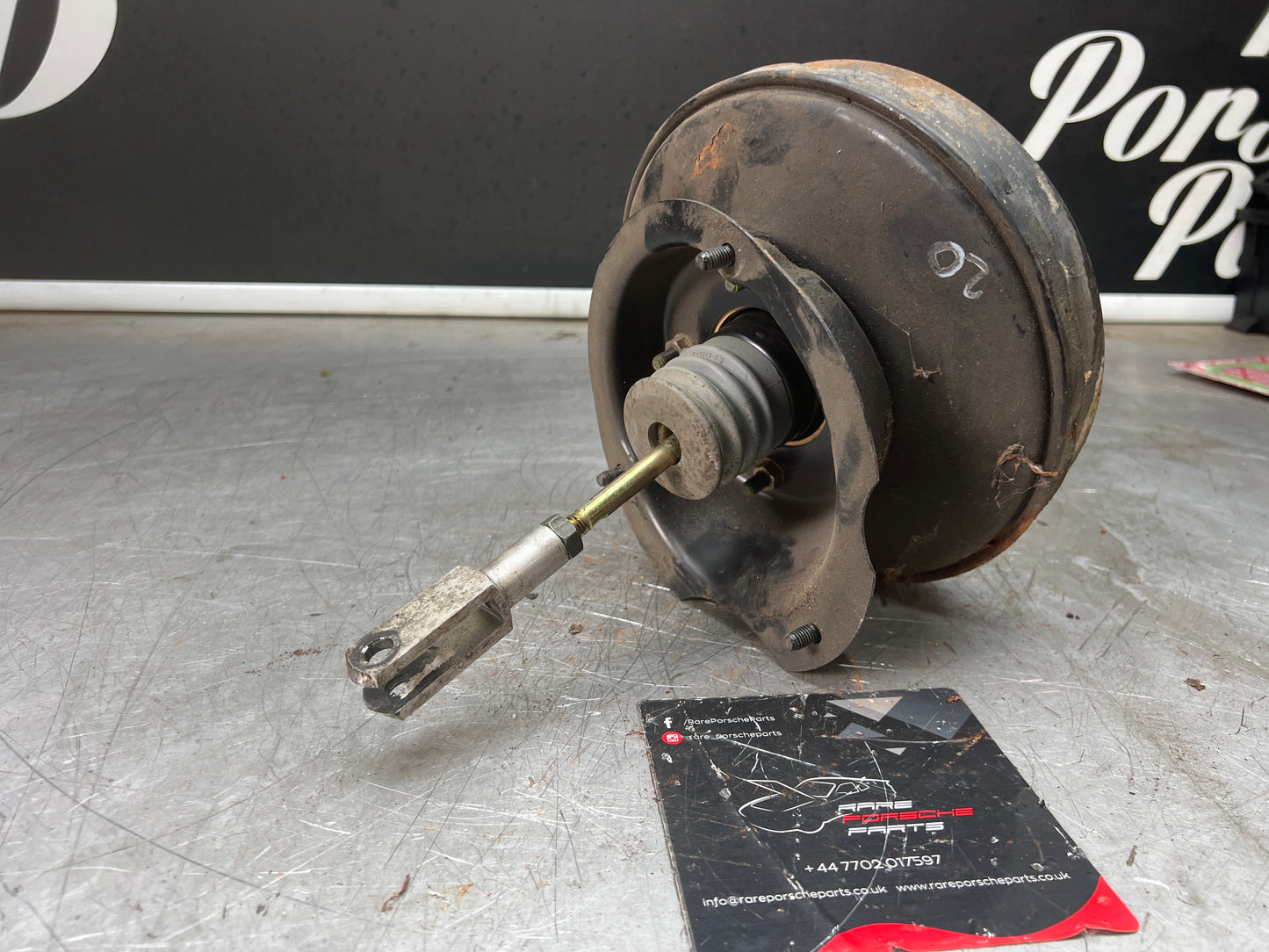Porsche 944 brake booster, used 95135502703