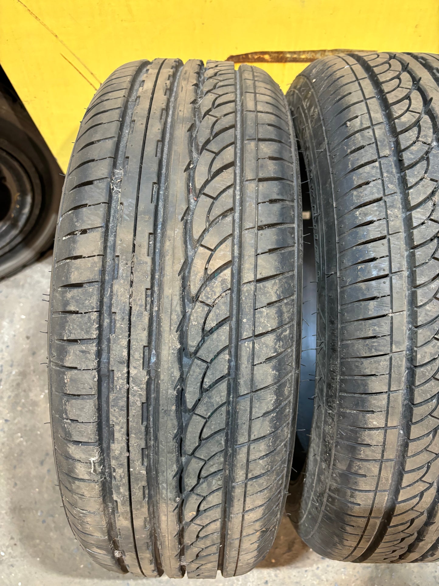 Nankang AS-1 185/60 R16 86H Pair of used tyres 7.4 mm +