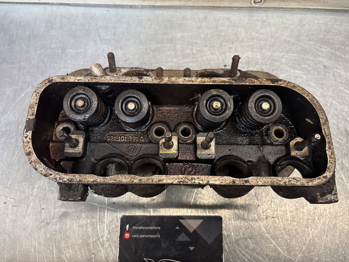 Porsche 914, cylinder head, right side, used 021101371Q