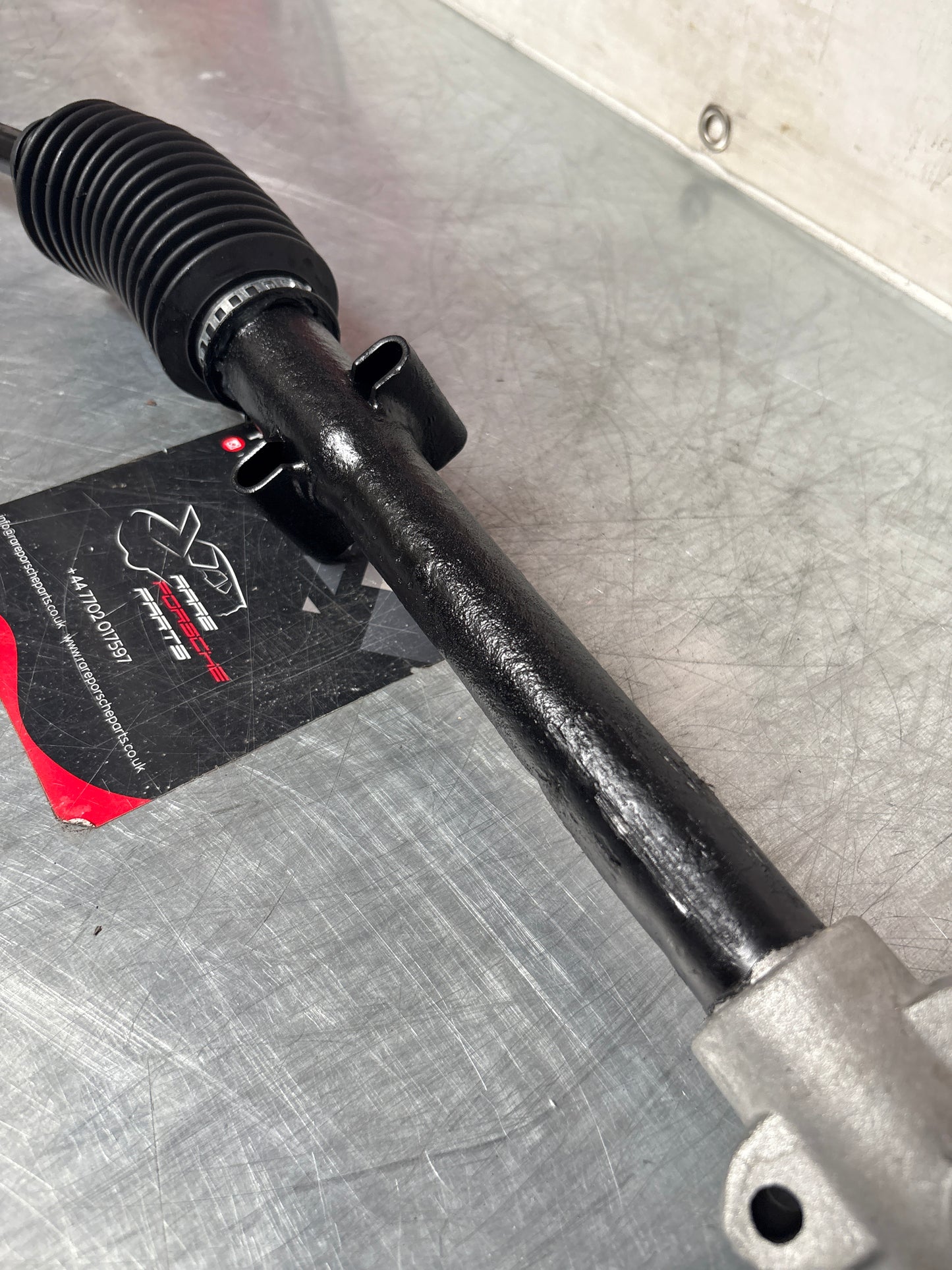 Porsche 924 LHD Manual steering rack, refurbished 477419101B