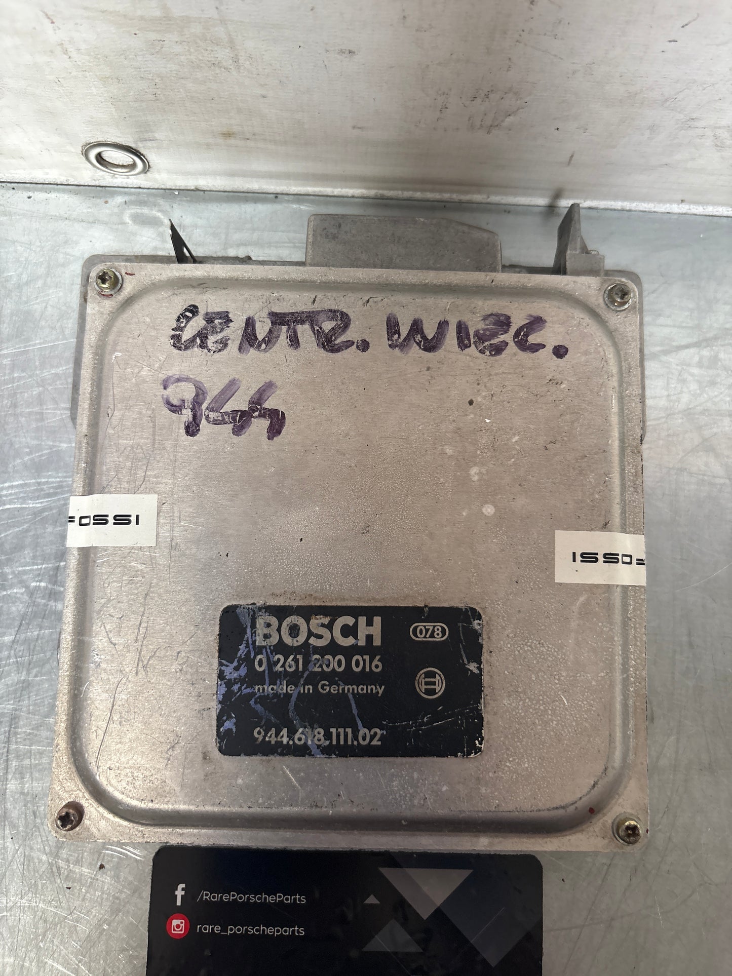 Porsche 944  ECU 94461811102 / 0261200016 used
