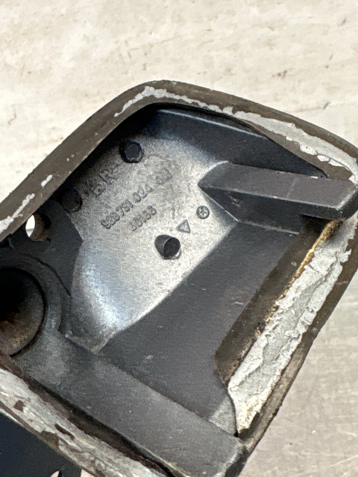 Porsche 911 930 right mirror housing, used 91173102406