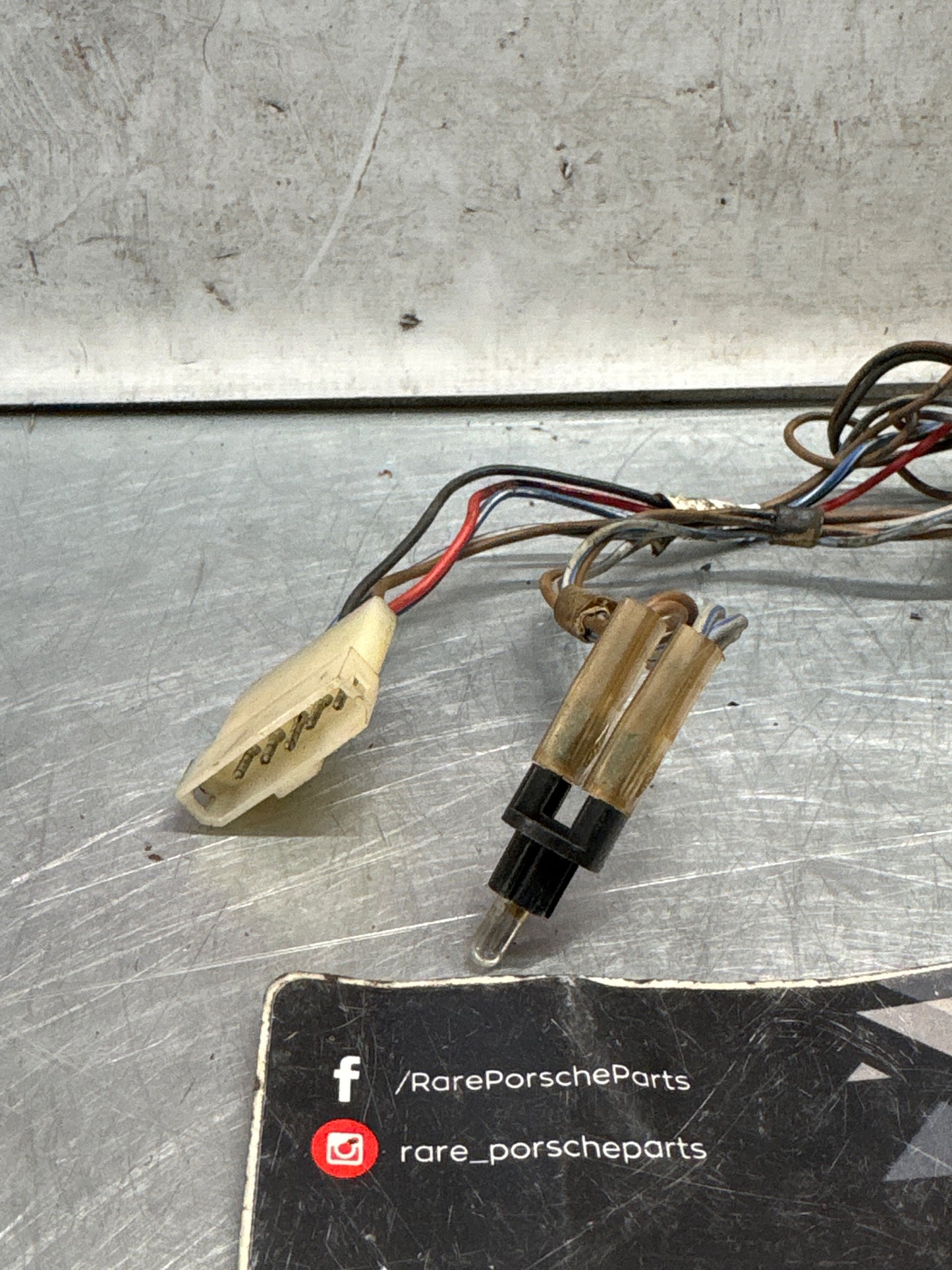 Porsche 924 76-79 instrument wiring harness, used 477971051