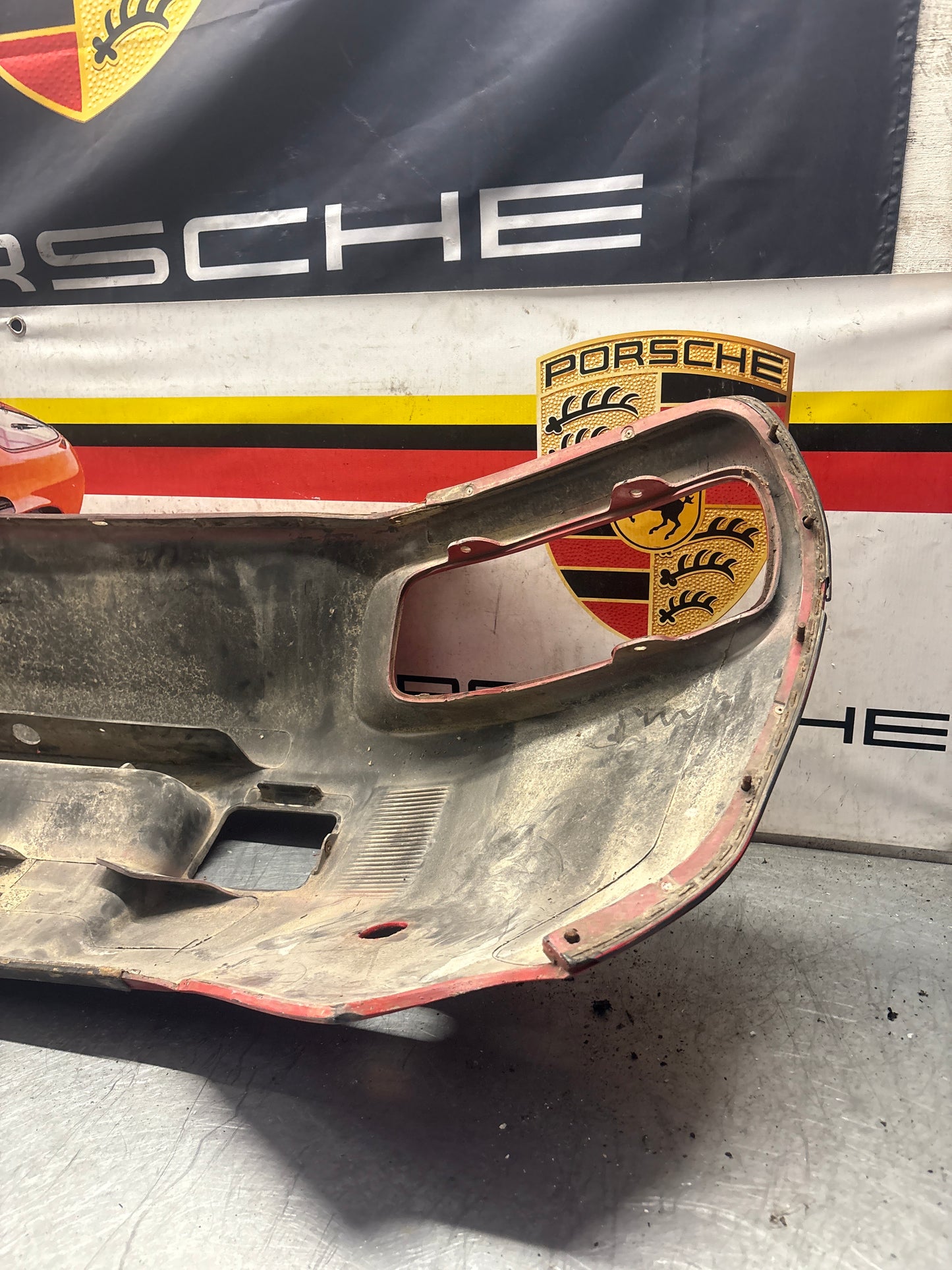 Porsche 928 rear bumper, used 928505023