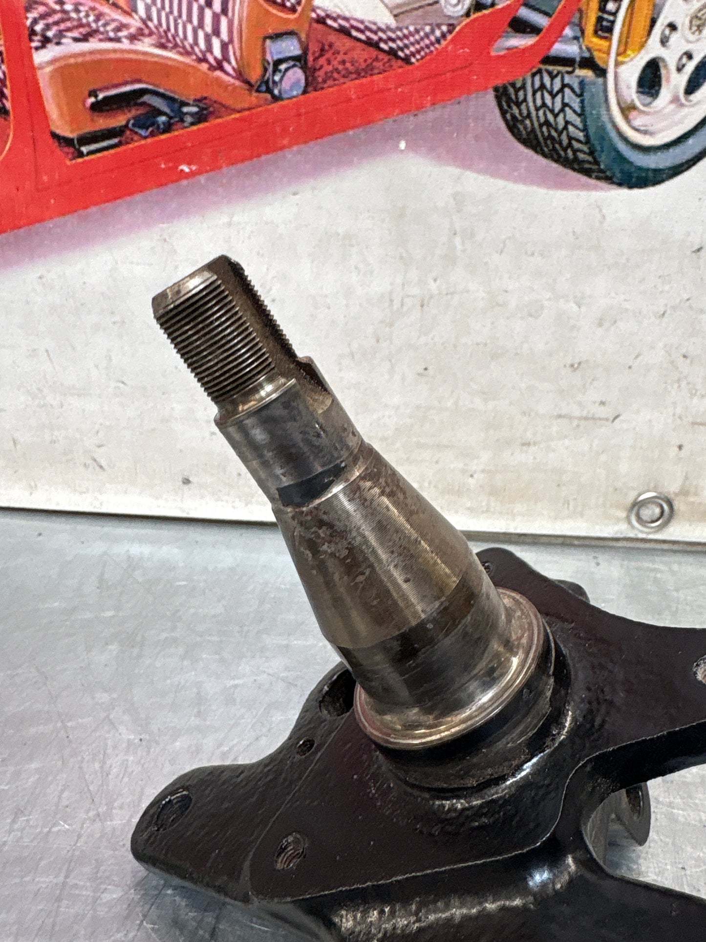 Porsche 944 Turbo 1986 front right steering knuckle, spindle axle 95134165601 used