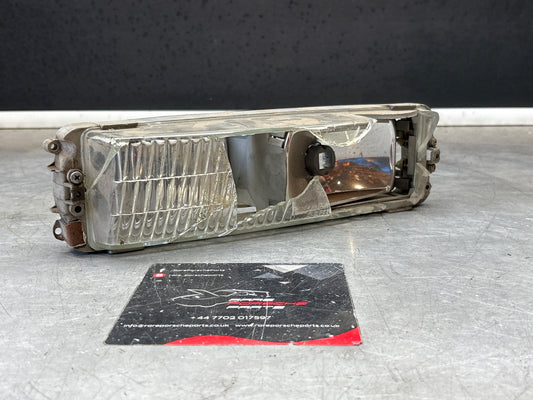 Porsche 944 S2 Turbo Right foglight 95163121100 / 0305200701