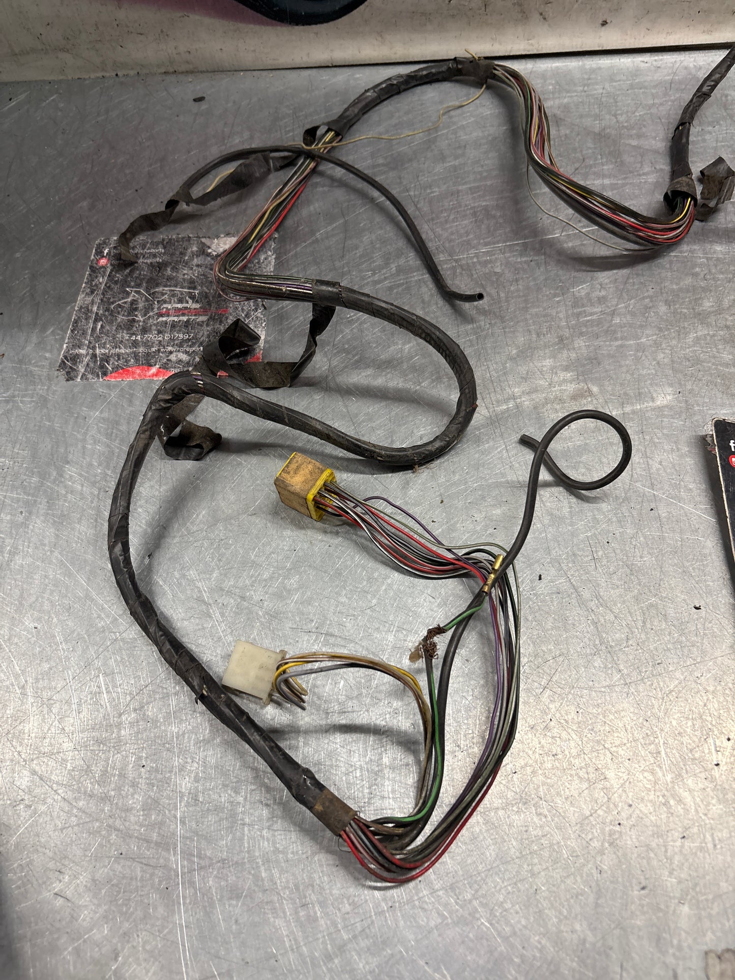 Porsche 944 924 rear interior loom 477971011DB