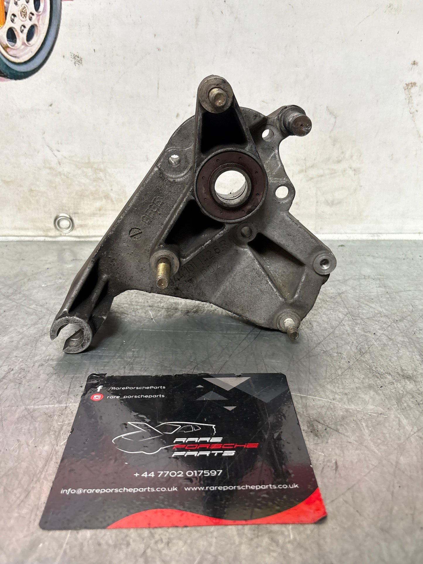 Porsche 944 Balance Shaft Mount Bearing Housing 9441011426R , used