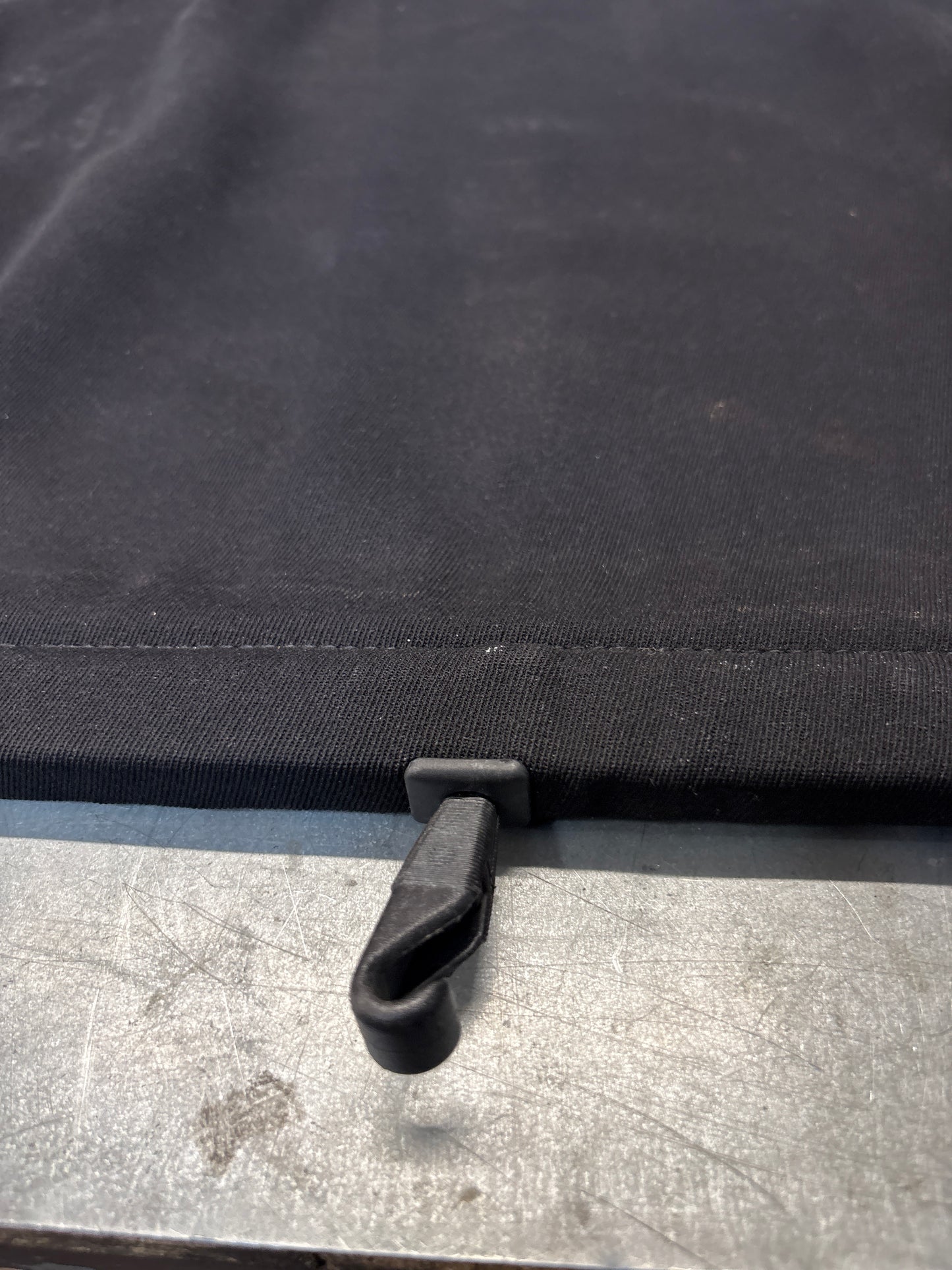 Porsche 944 89- / 968 Rear Luggage compartment cover, BLACK. For cars with rear seats, split 9445550270270G