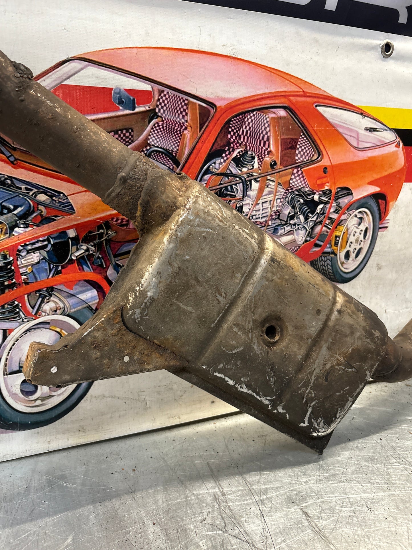 Porsche 928 S4 right middle silencer, used 92811109403