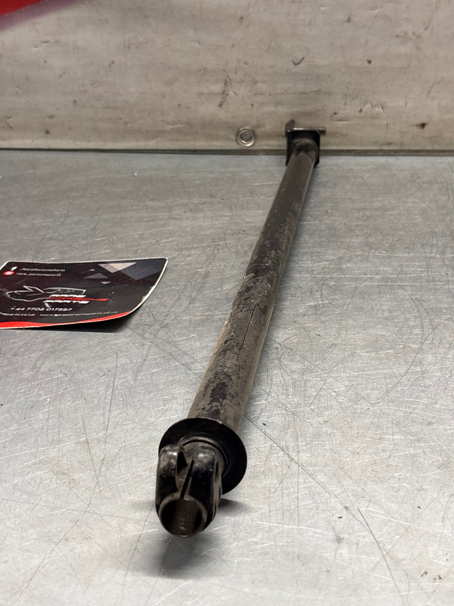 Porsche 928 manual gear shift rod, shorter verson 1981-, used, 92842402818