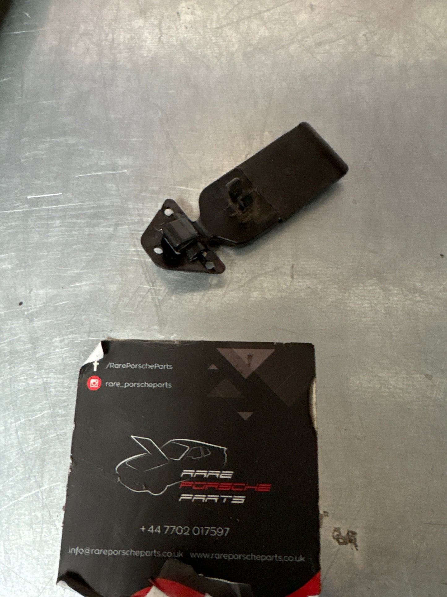 Porsche 924 944 Sunroof targa roof front hinge for manual and automatic sunroof 477871217