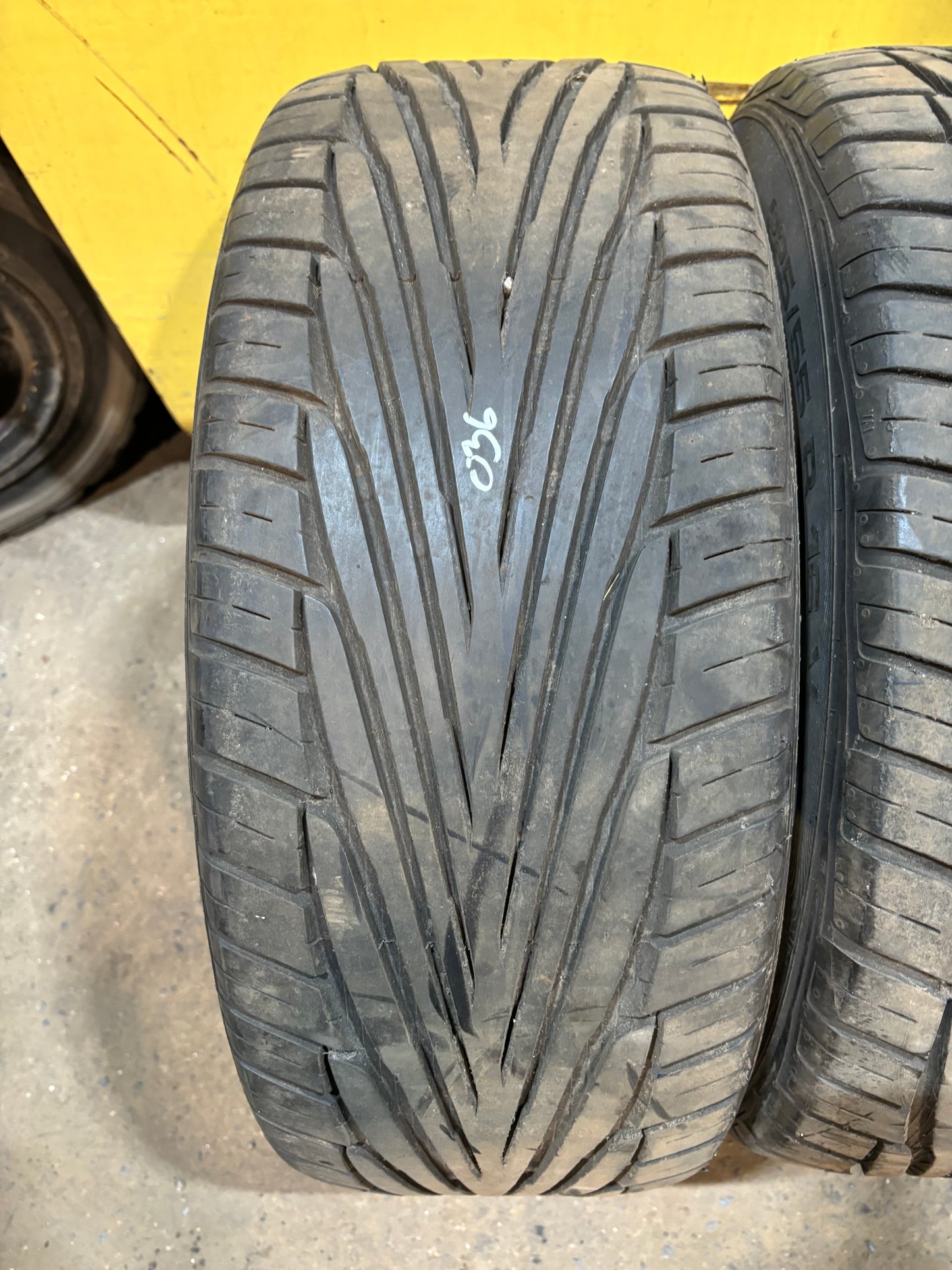 Uniroyal Rain Sport 2 225/55 R16 Pair of used tyres