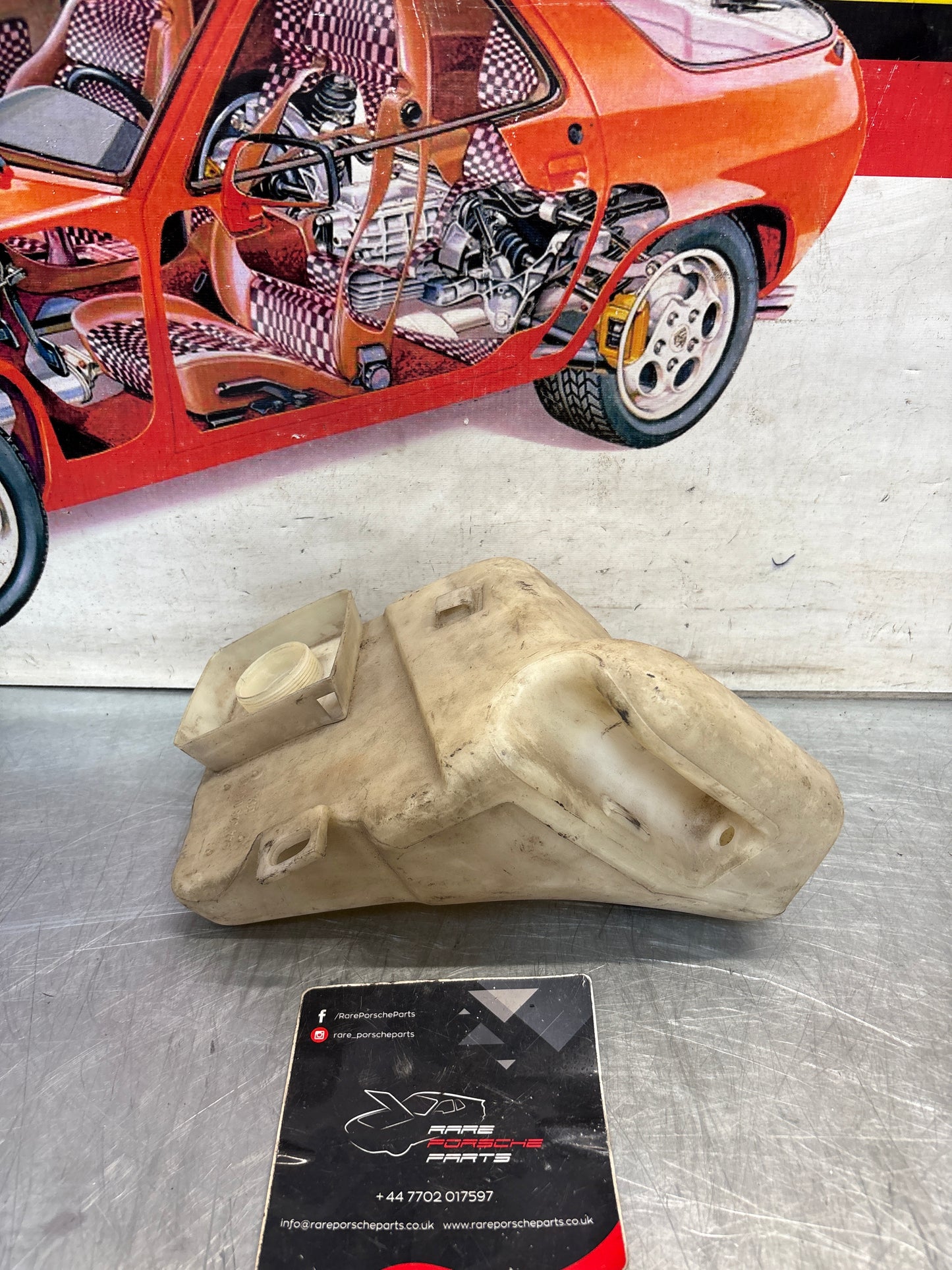Porsche 944 Turbo/S2 Serbatoio liquido lavacristallo senza impianto lavafari, usato 944 628 060 00