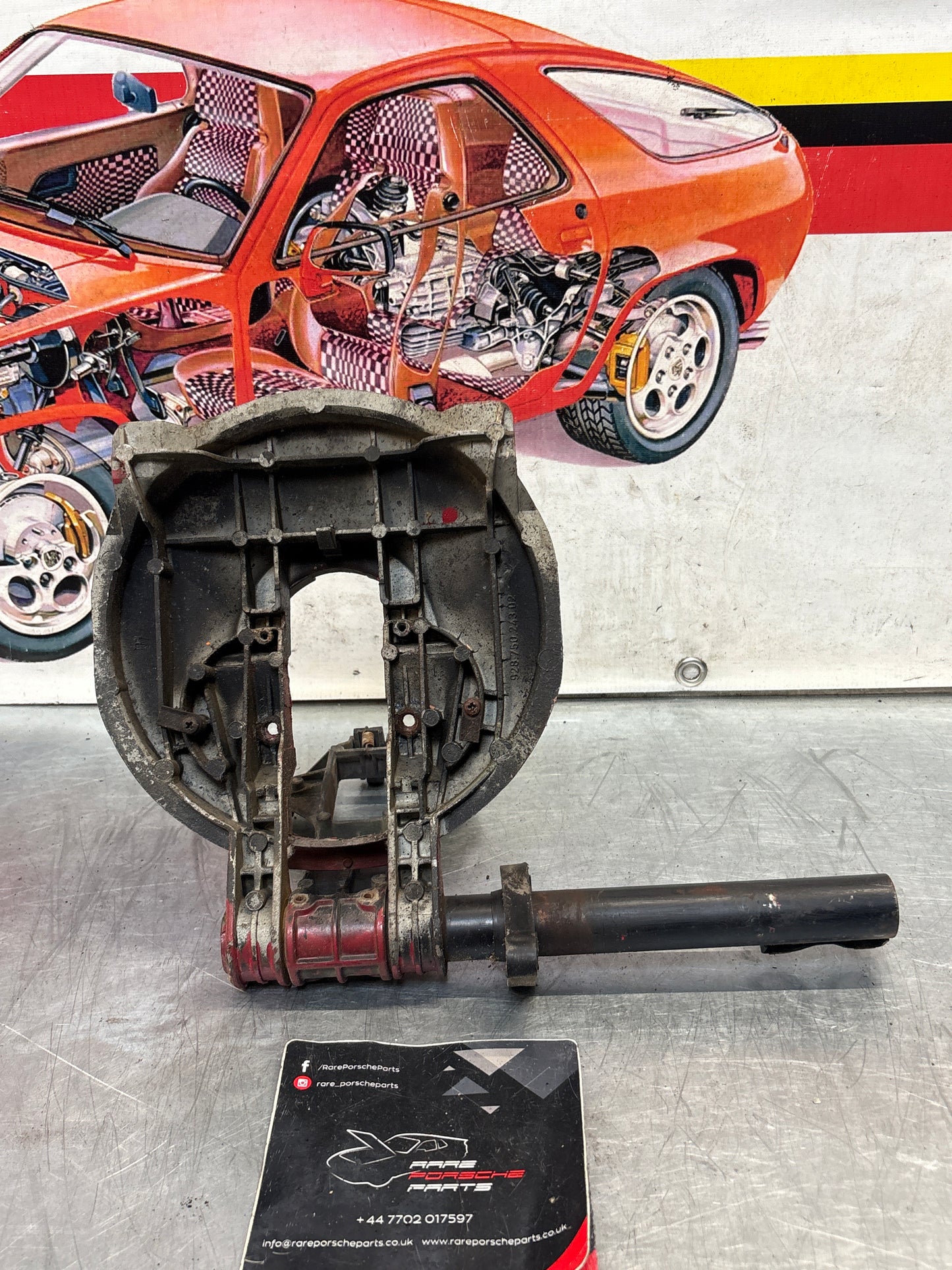 Porsche 928 right headlight swivel frame without bearing 92875024902 92875024302 used