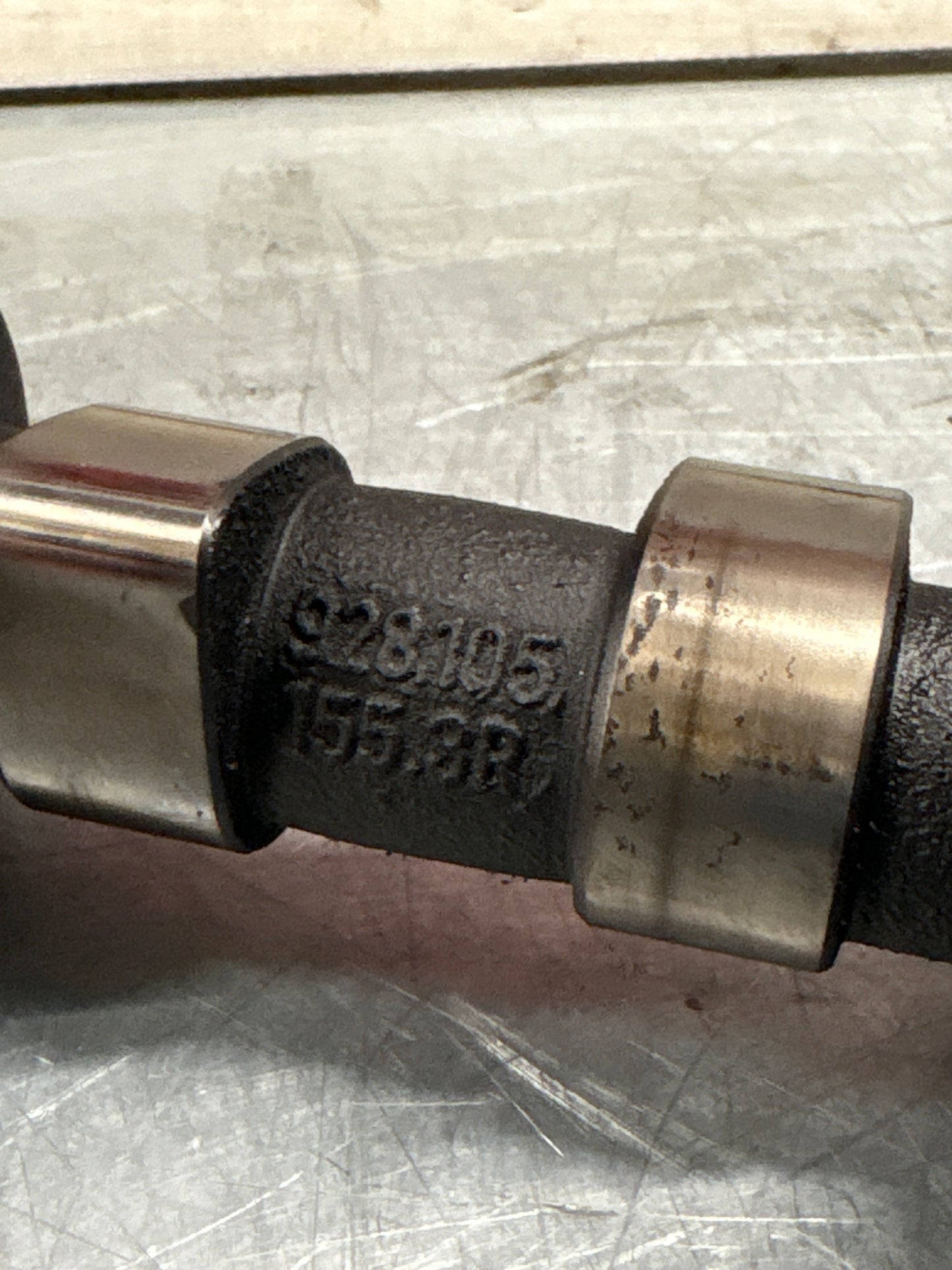 Porsche 928 cam shaft, for spares or repair 9281051553R