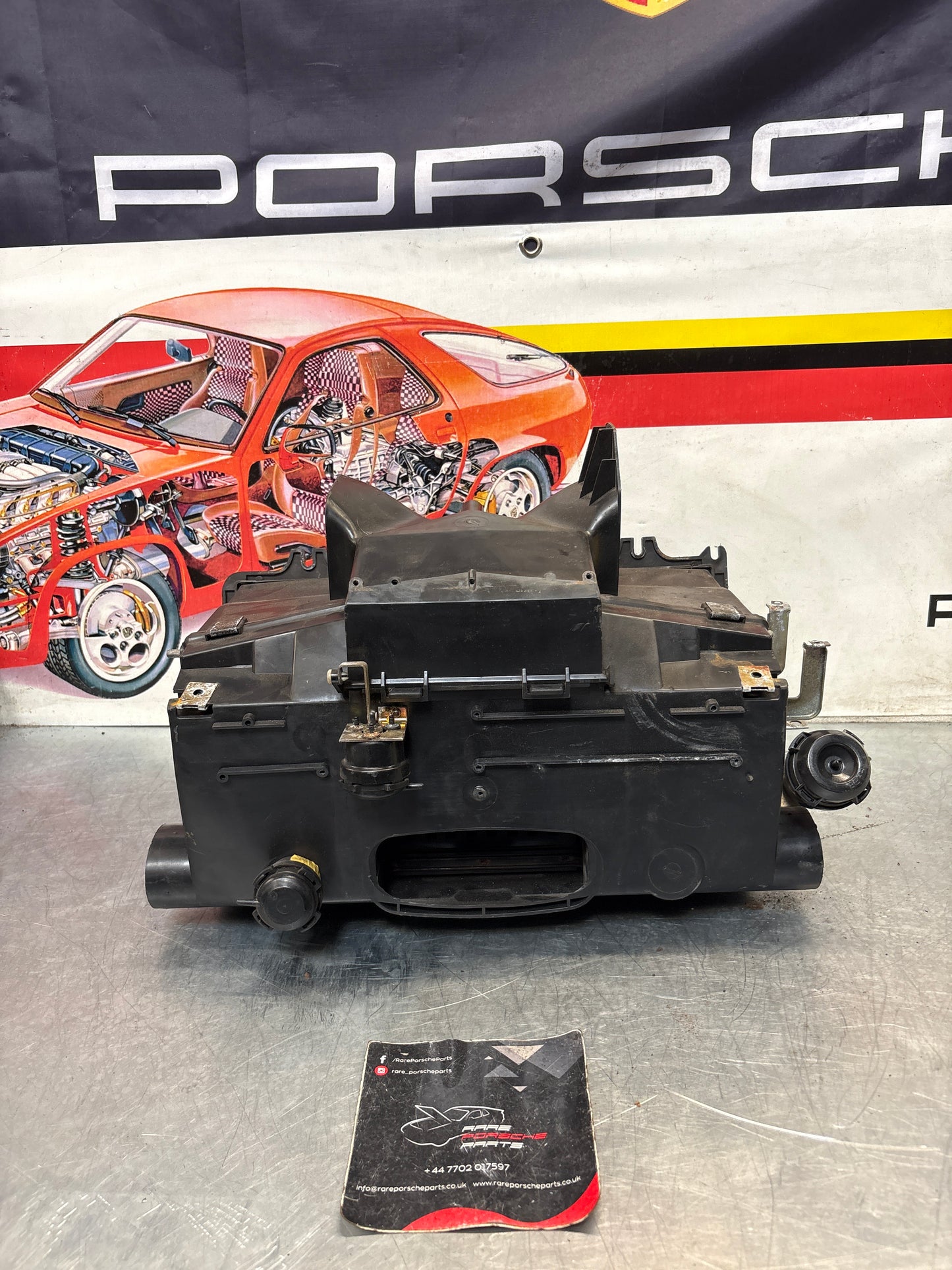 Porsche 928 heater box, LHD, 92857303604, used