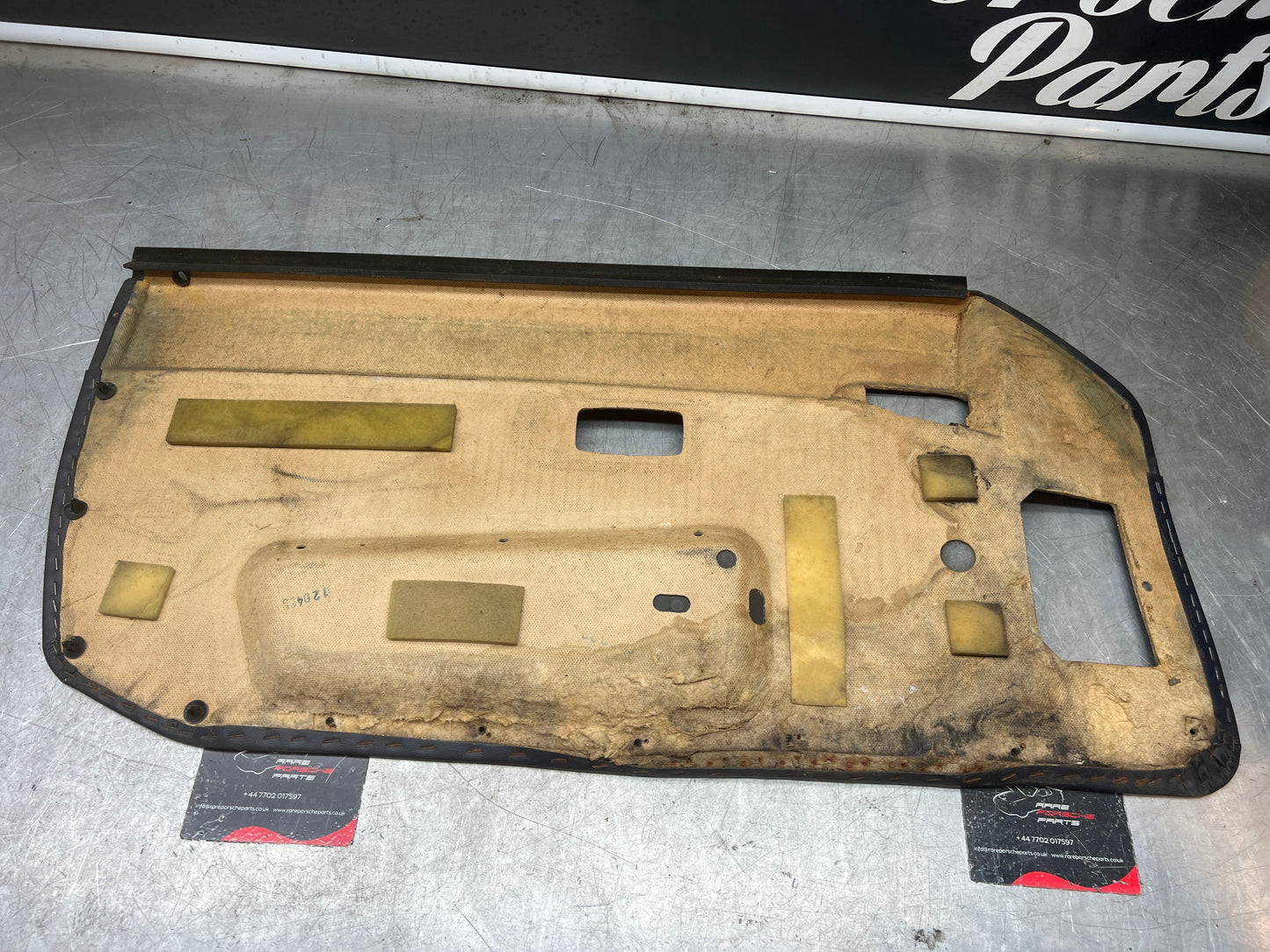 Porsche 944 right door card for late cars from 85.5 944555018