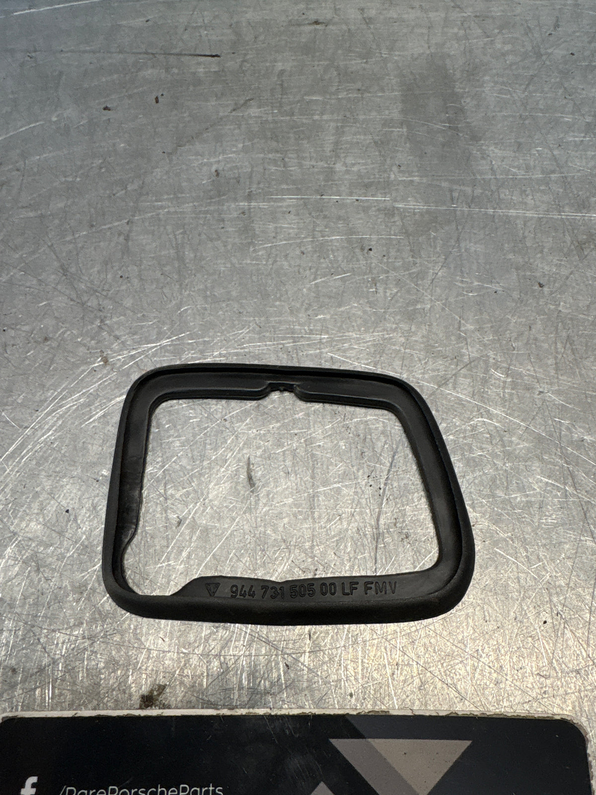 Porsche 924 / 944 early series 1 -85.5 mirror rubber gasket, LHD ONLY left Side 94473150500