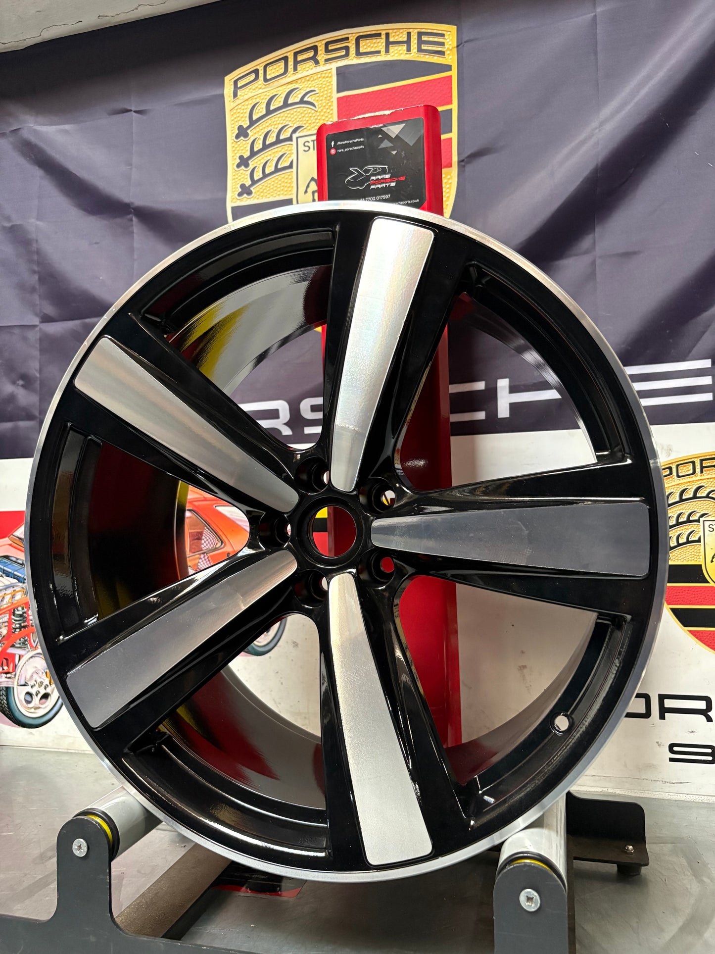 Porsche Macan 10.0Jx21”, ET19 Front rim, refurbished 95B601025GM