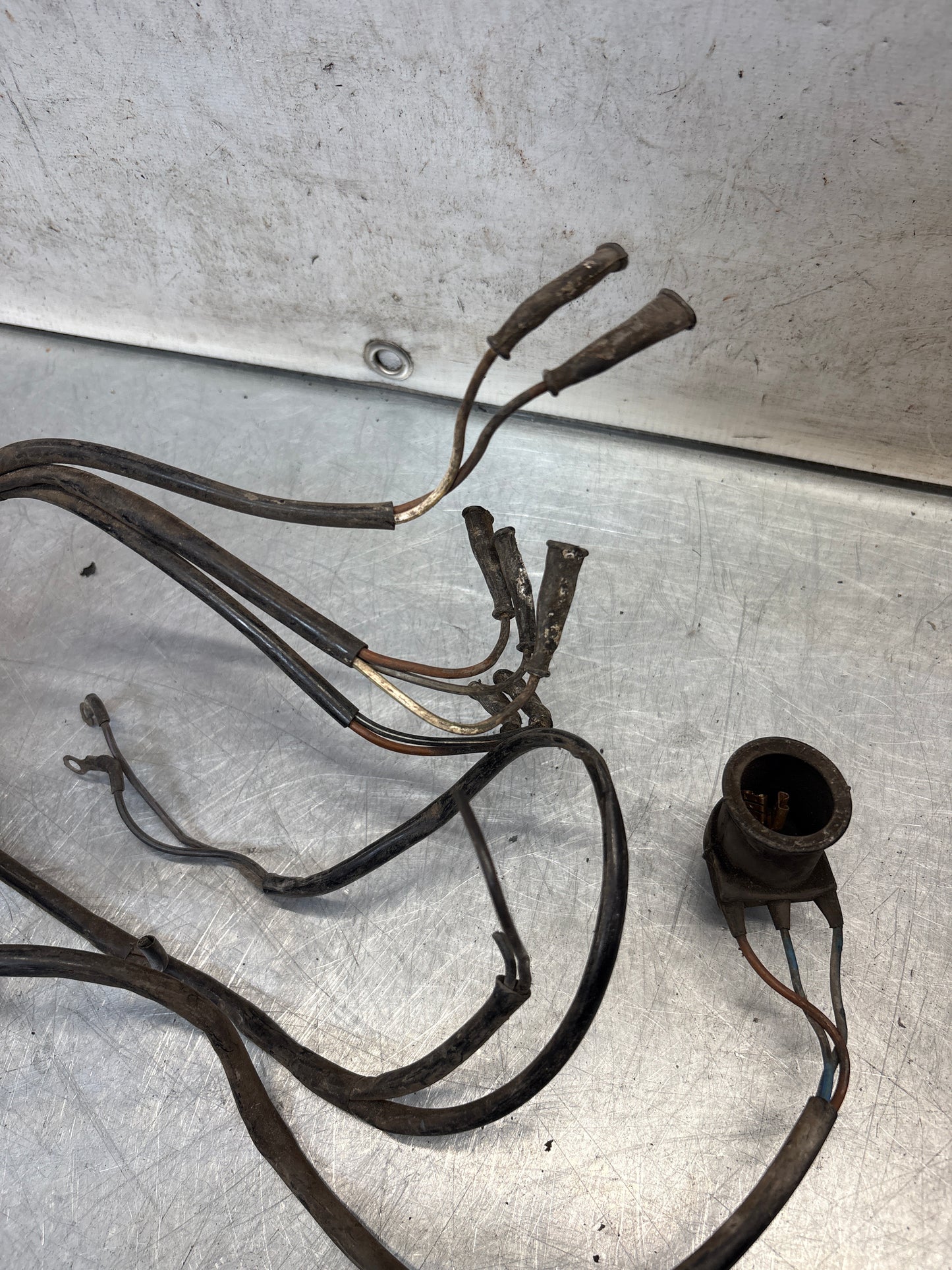Porsche 928S LHD 1983, engine bay loom, used 92861200106