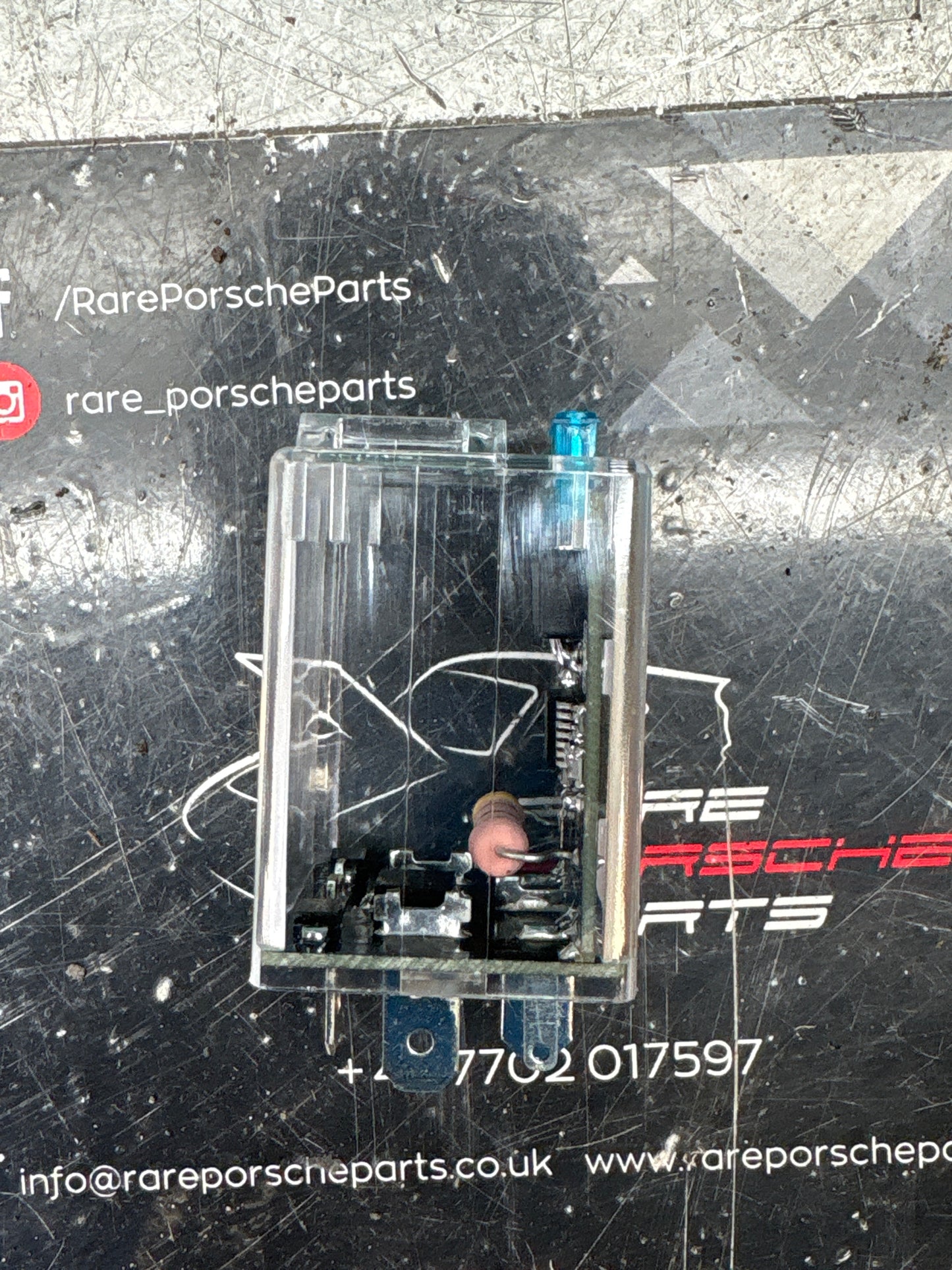 Porsche 924 2.0 N/A fuel pump relay, NEW 477906059