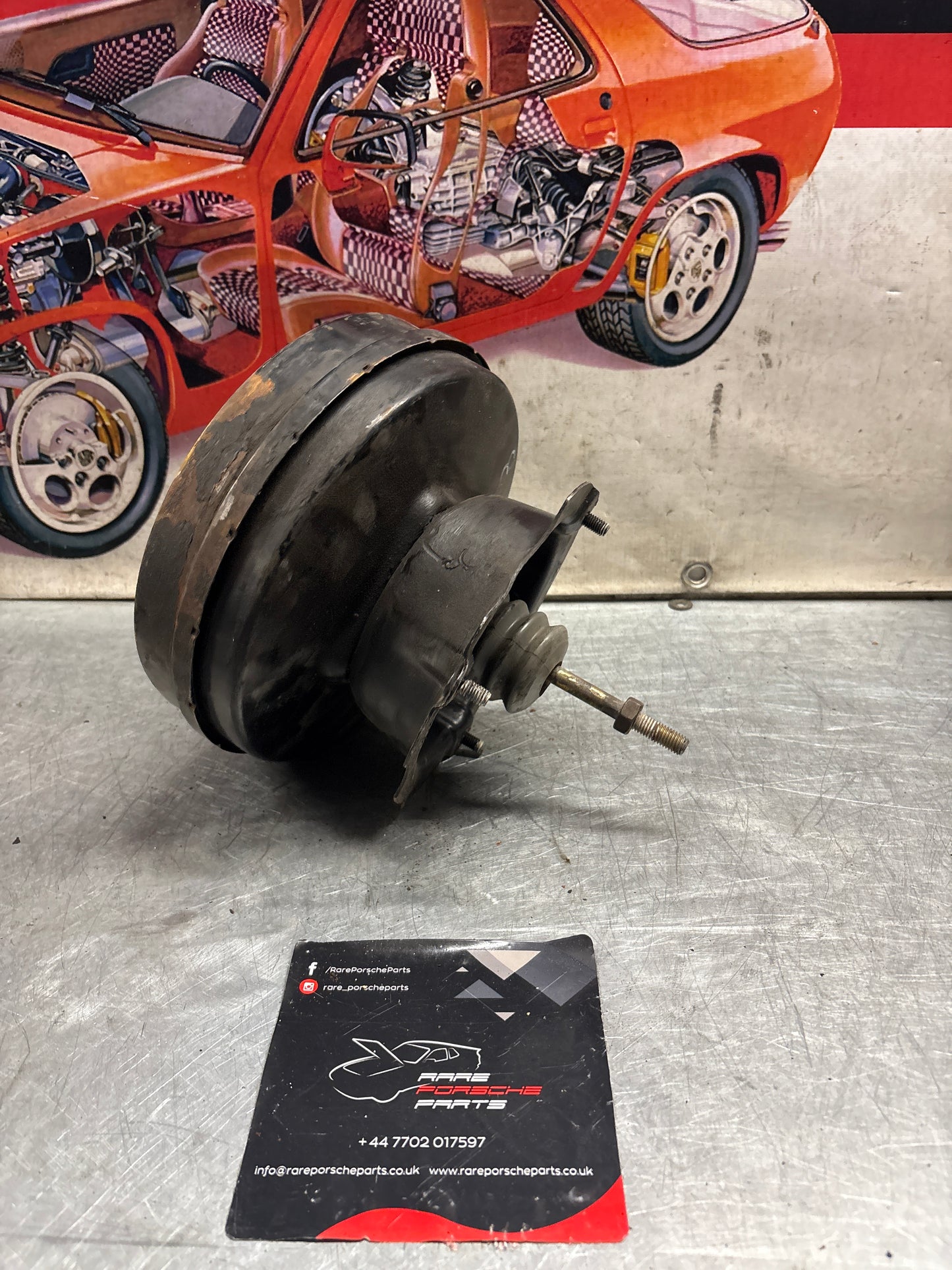 Porsche 944 brake booster, used 94435502502