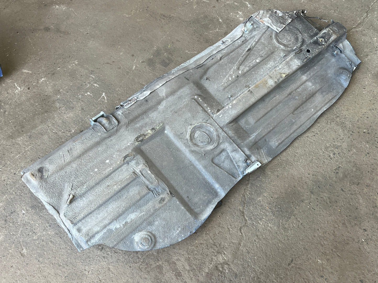 Porsche 944 S2 floor pan right side 94450150100 spares or repair