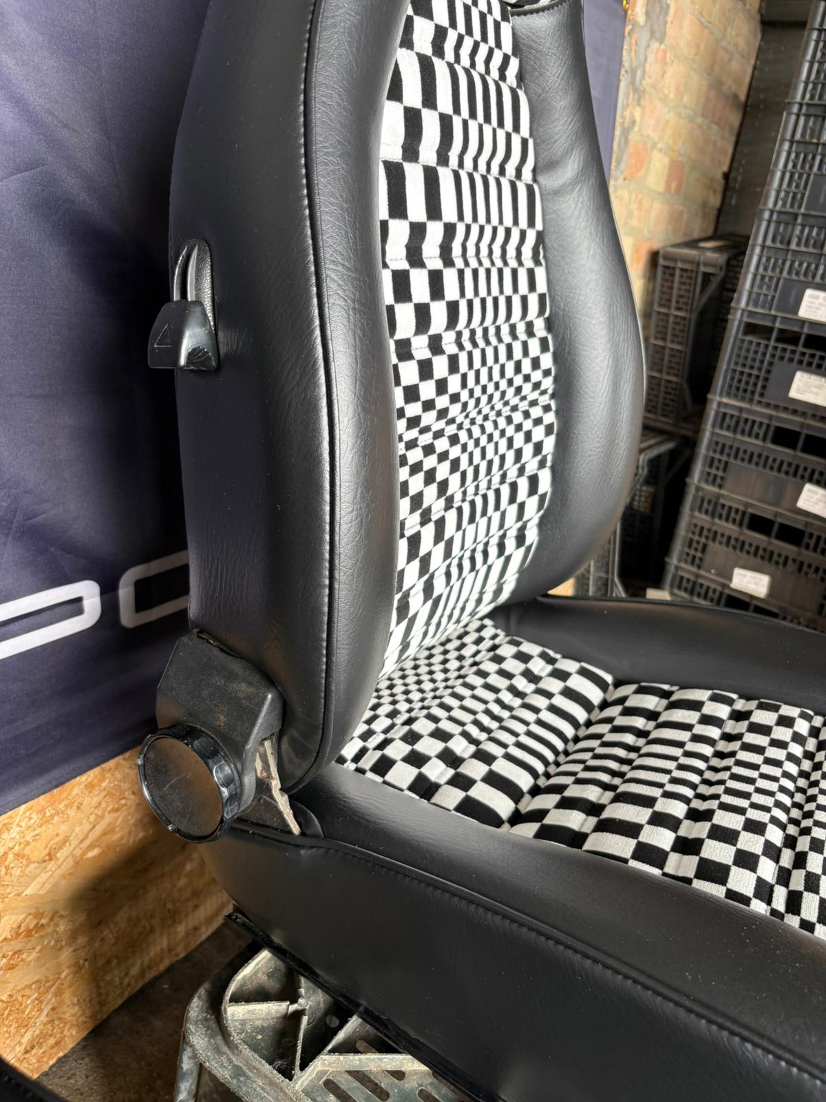 Porsche 924 944 set of seats, Pascha, refurbished, front and rear seats