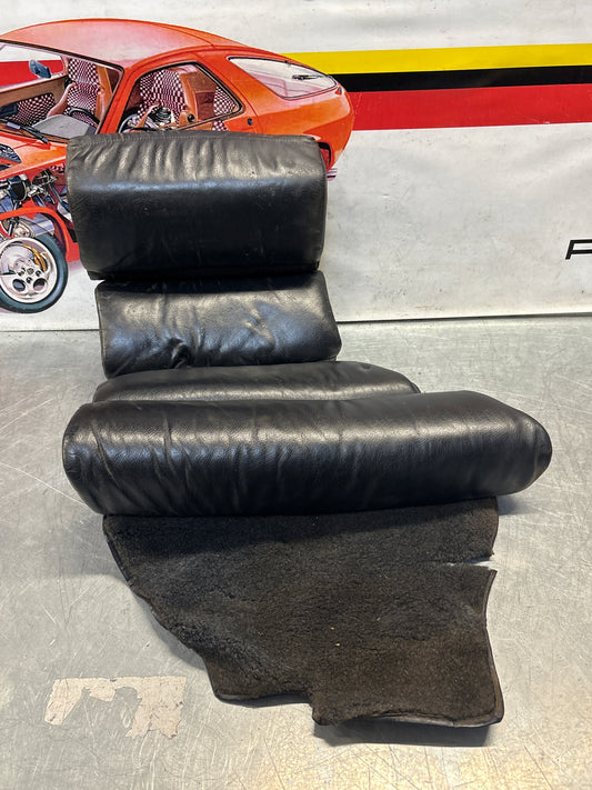 Porsche 928 rear left seat and center + upper cushion, used, black 92852205951 / 92852208751 / 92852204550