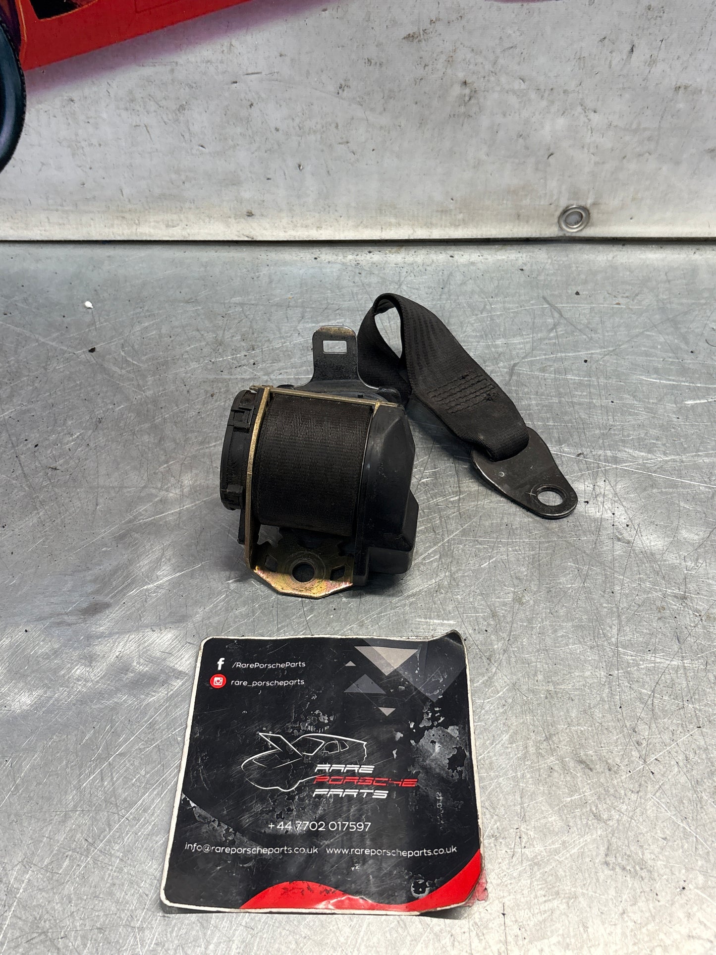 Porsche 924S 944 S S2 Turbo front right seat belt 94480312600, used