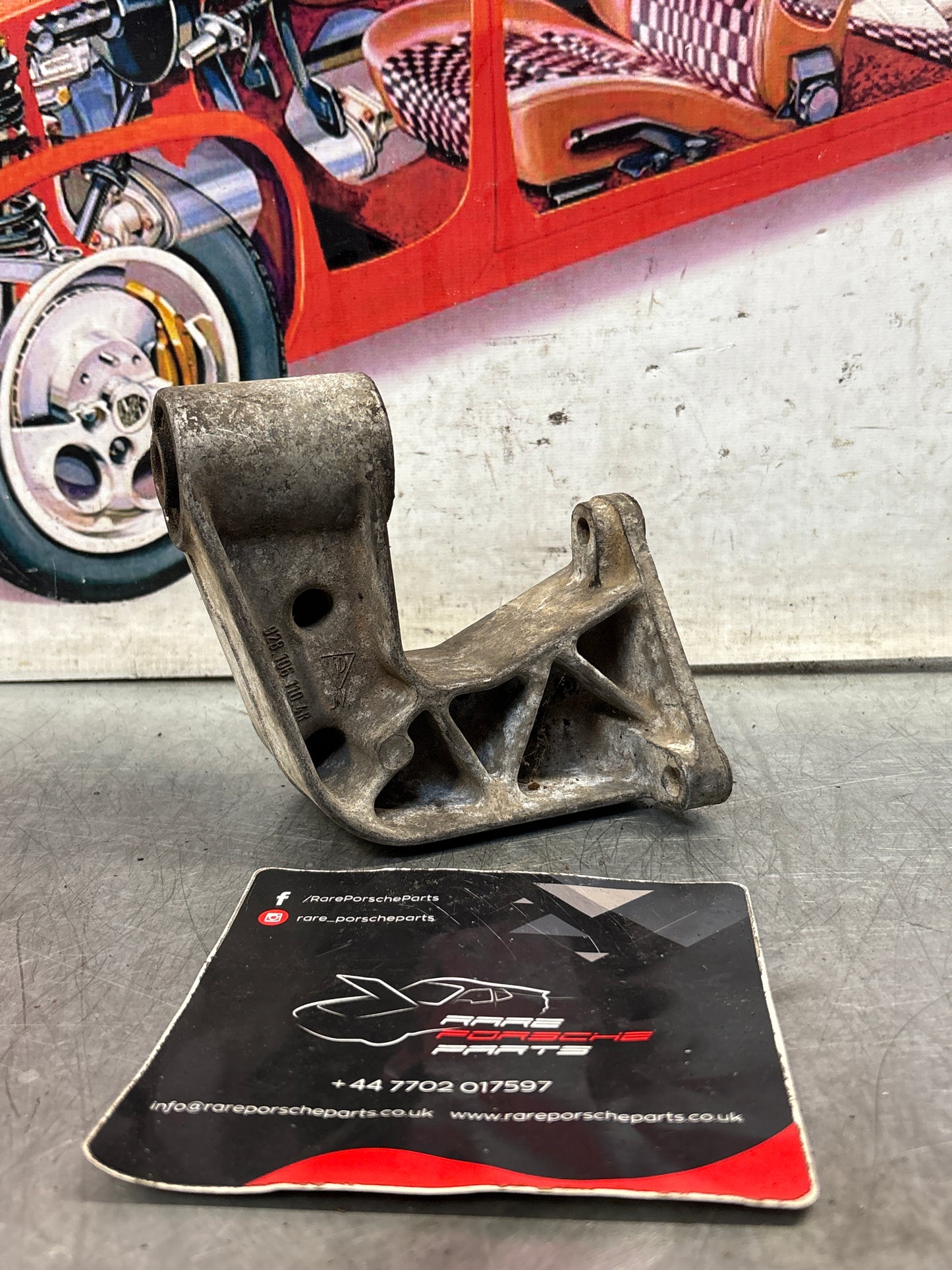 Porsche 928 engine cooling fan bracket, used 9281061104R