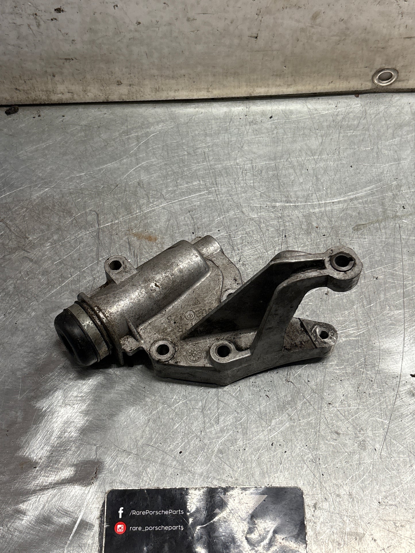 Porsche 928 timing belt tensioner, used 9281055414R