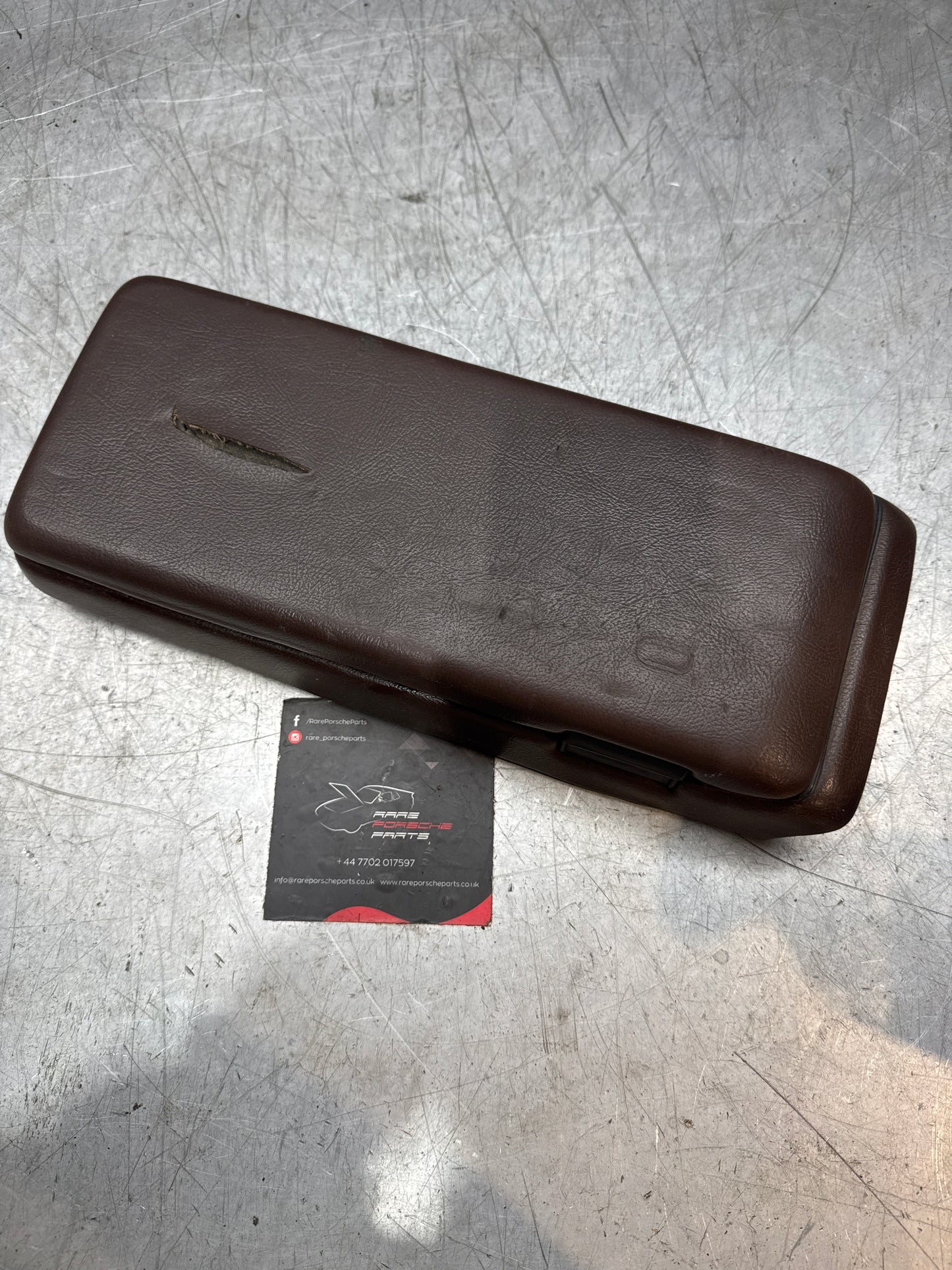Porsche 944 924 centre console arm rest cassette brown. 478857059 spares or repair RHD